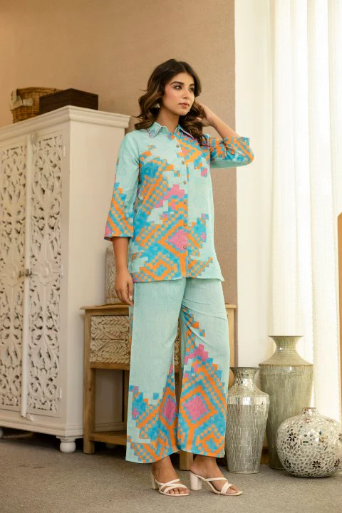 Pawan Peacock Printed Cotton Co-ord Set - Image 11