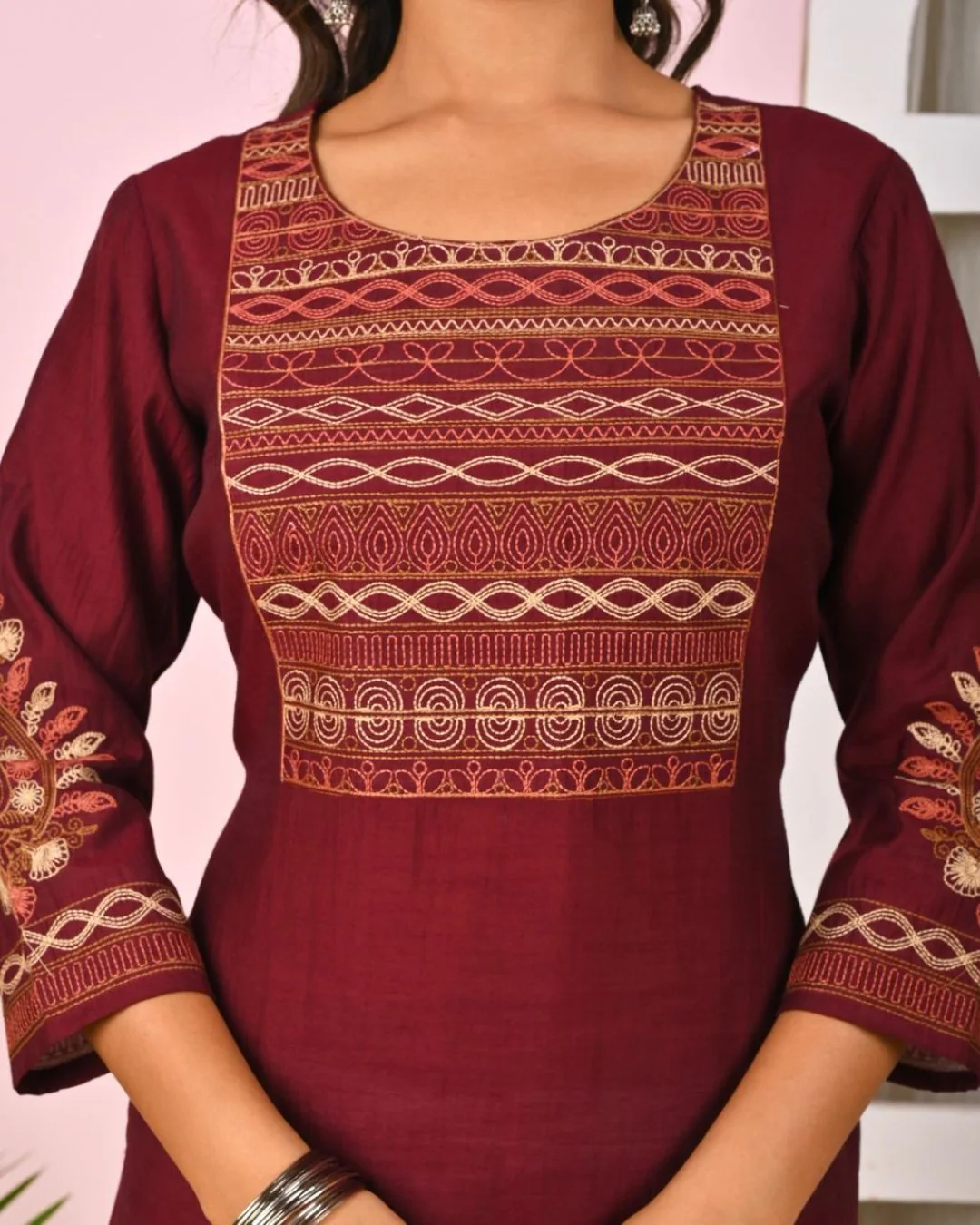 Sarvari Burgundy Embroidered Kurti - Image 5