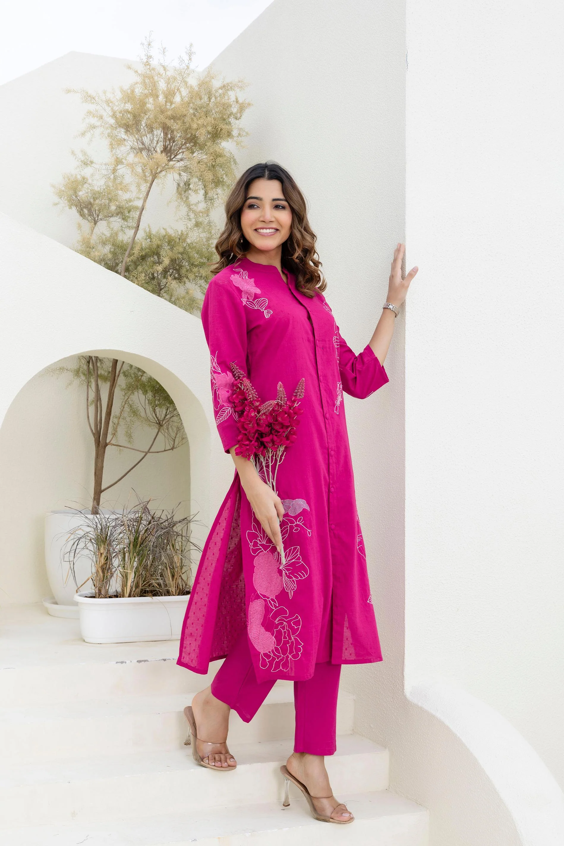 Mokabara Rosy embroidery cotton kurta pant set - Image 5