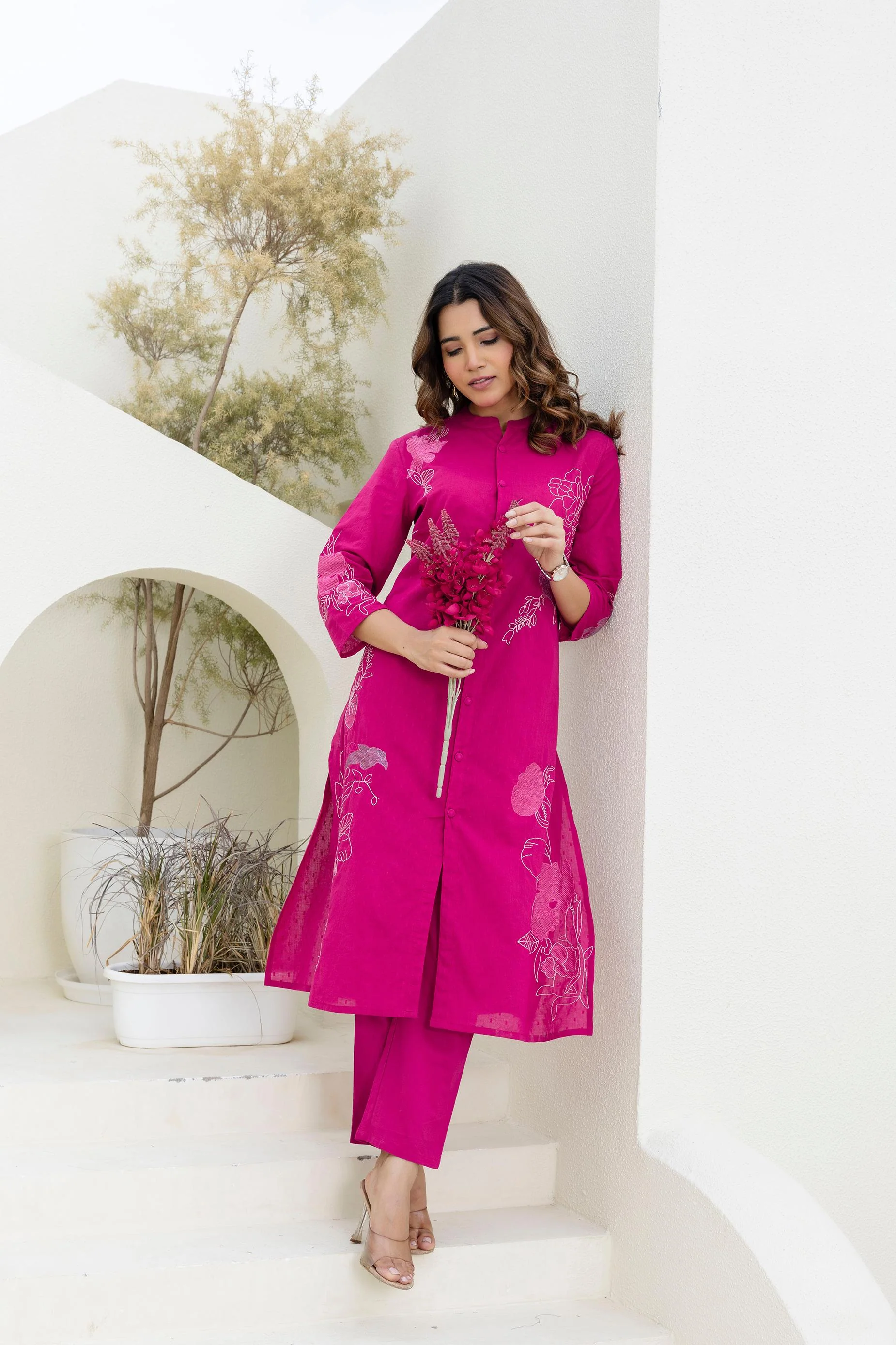 Mokabara Rosy embroidery cotton kurta pant set - Image 6