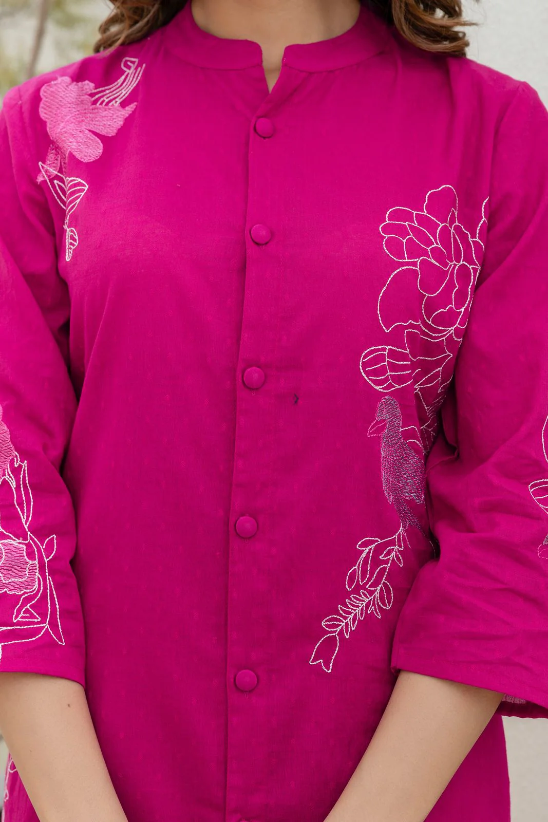 Mokabara Rosy embroidery cotton kurta pant set - Image 7