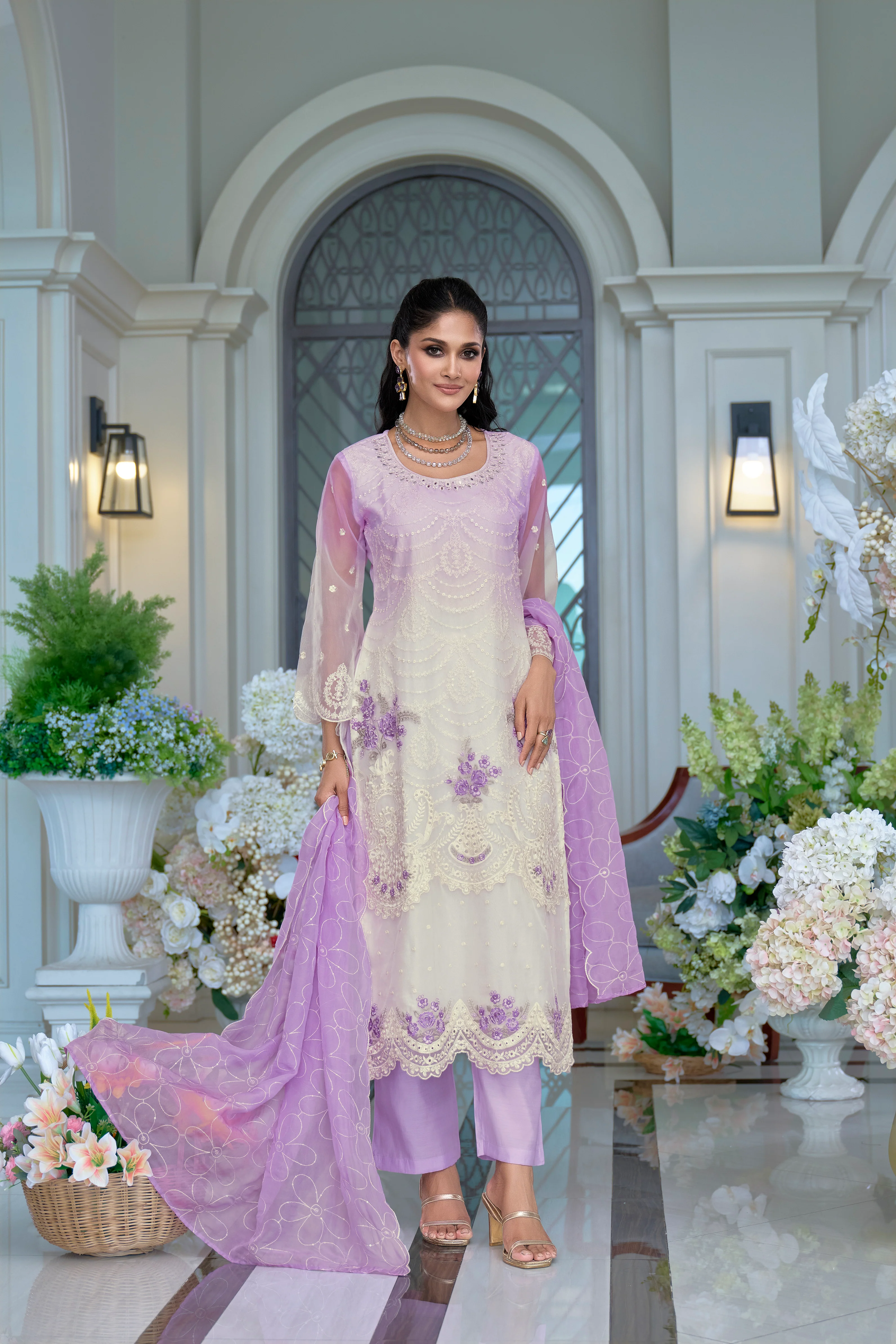 Kaynat Lavender Full Work Suit Set - Image 4
