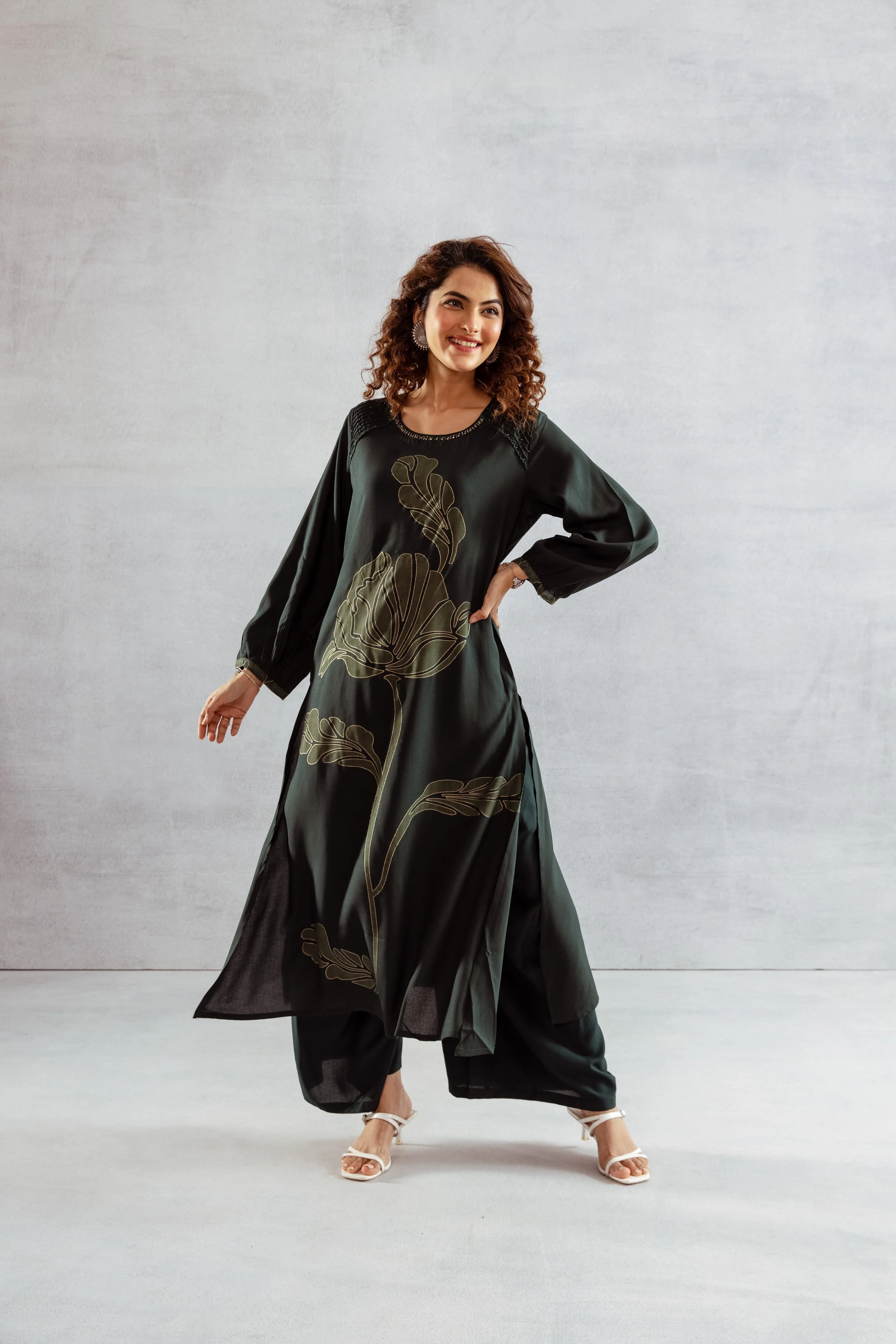 Bakul Moss Printed Kurta Pant Set - Image 6