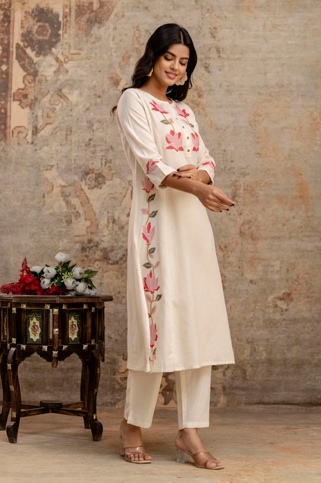 Mika Misri Embrodiered Kurta Pant Set - Image 7