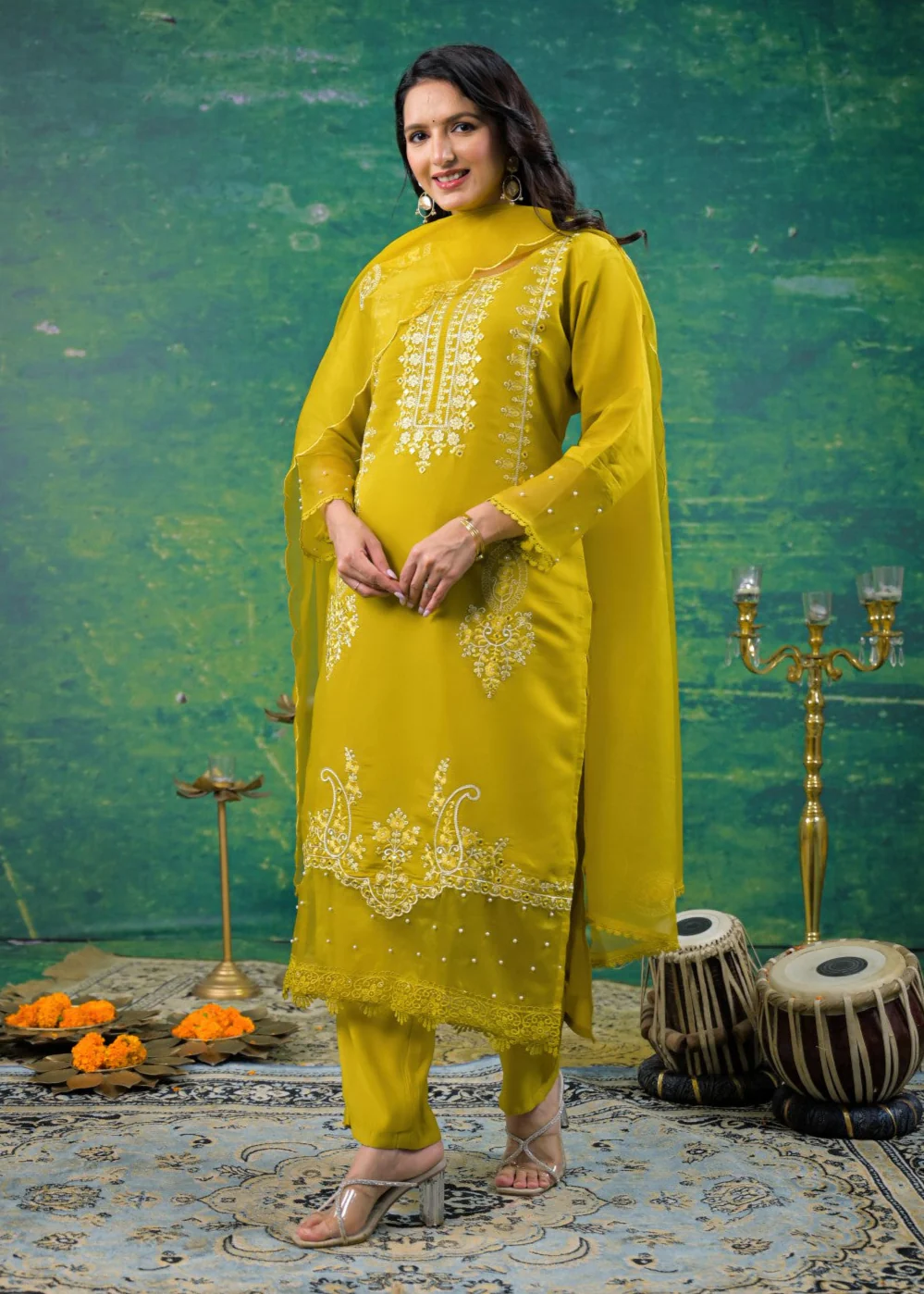 Mahi Wattle Embroidered Suit Set - Image 4