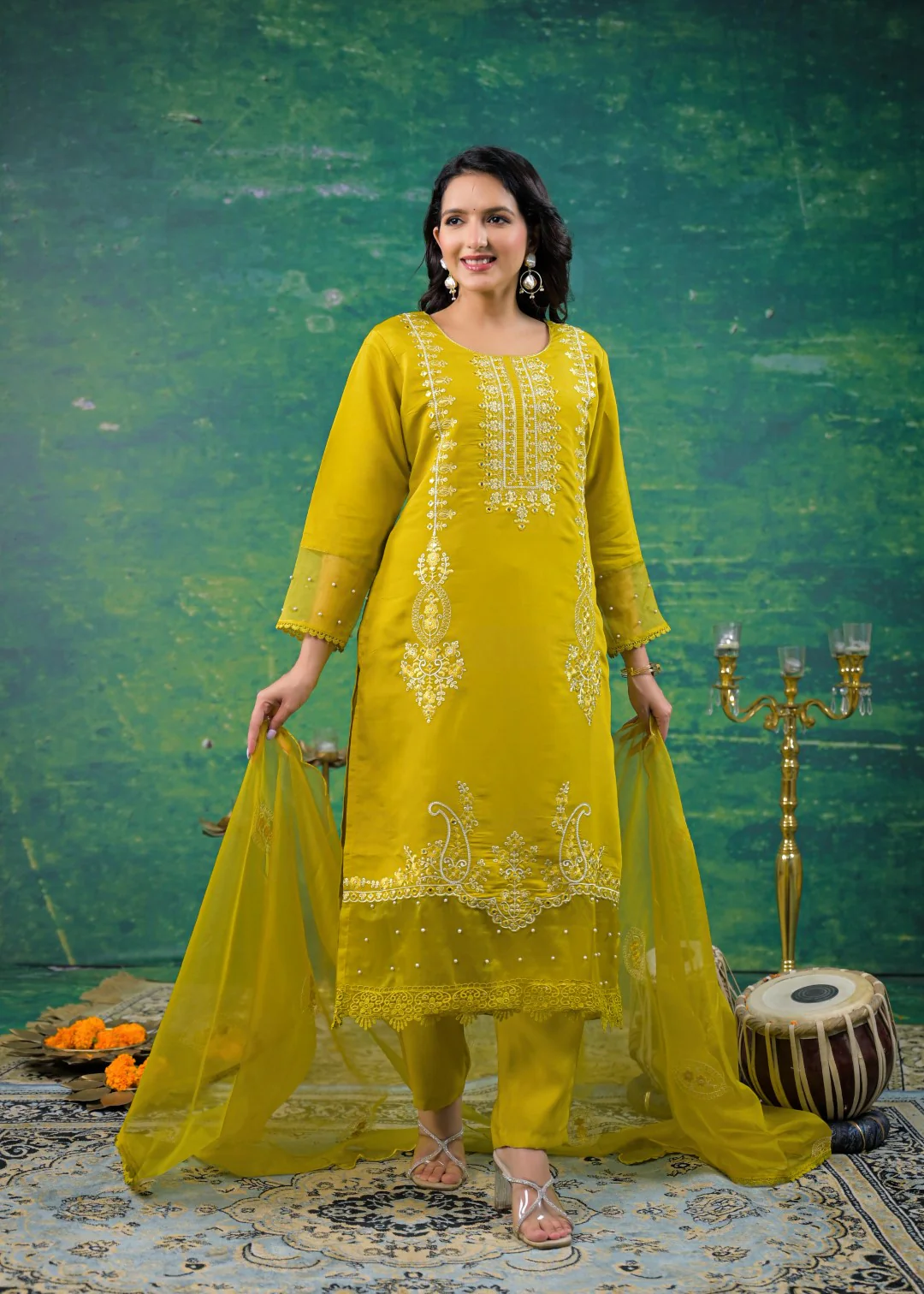 Mahi Wattle Embroidered Suit Set - Image 5
