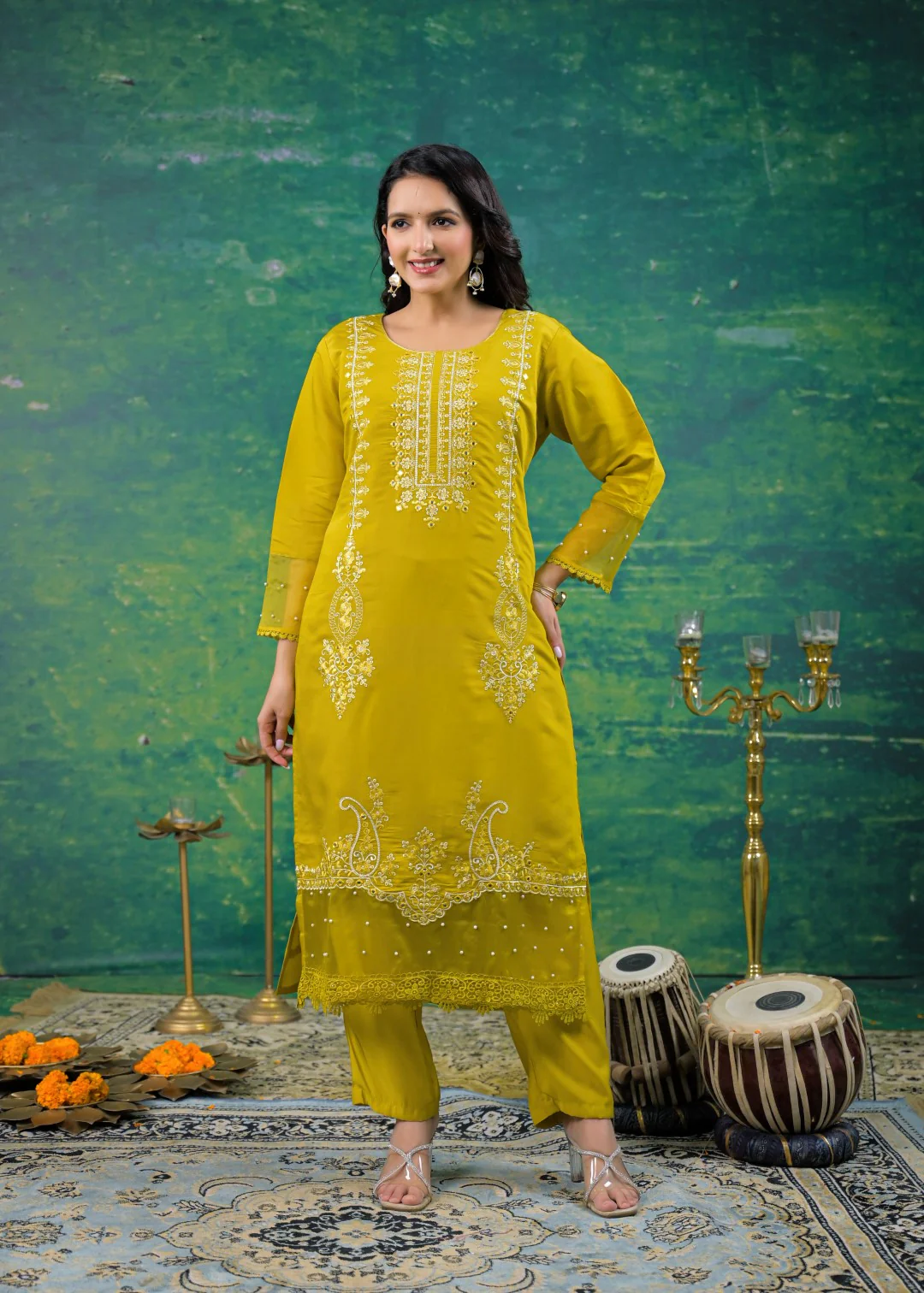 Mahi Wattle Embroidered Suit Set - Image 8