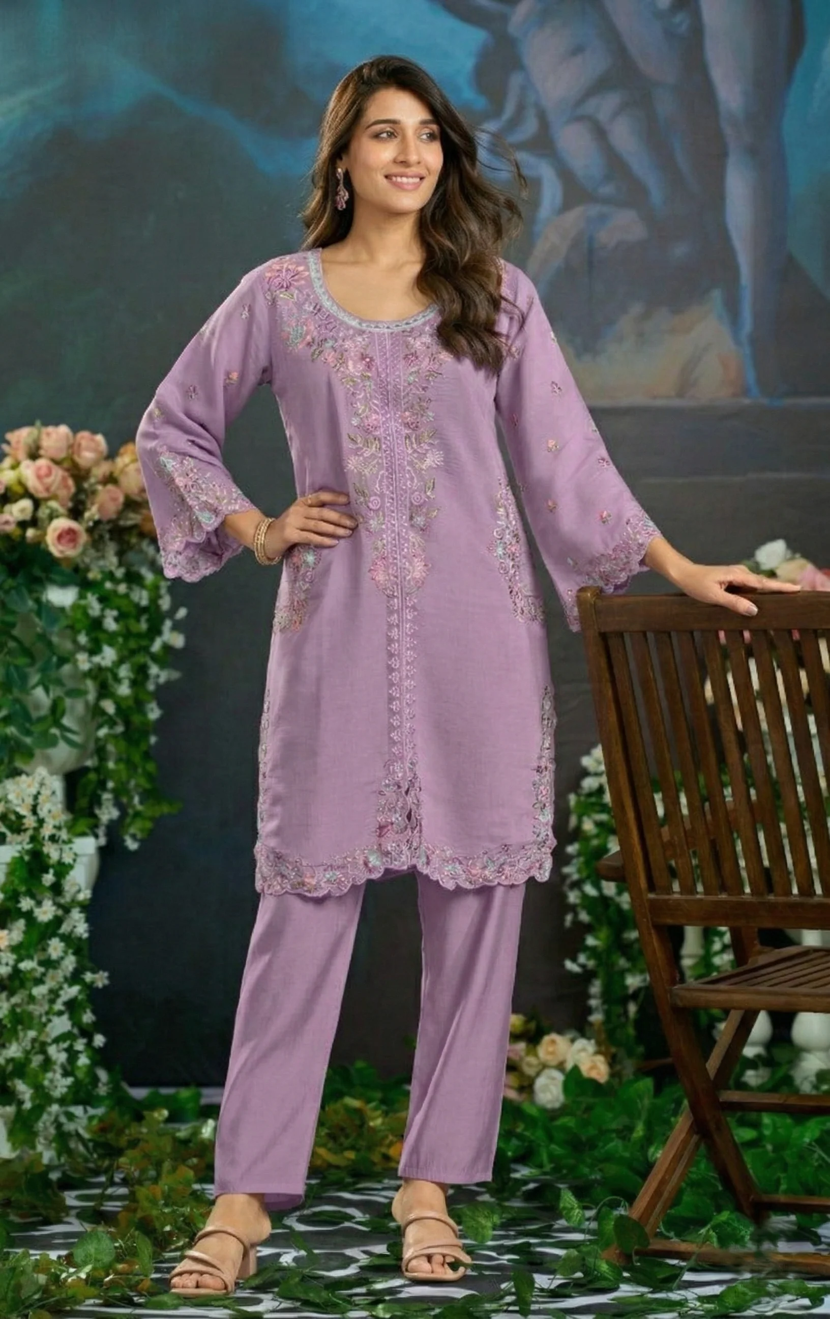 Mayuri Mauve Embroidered Co-ord Set - Image 3