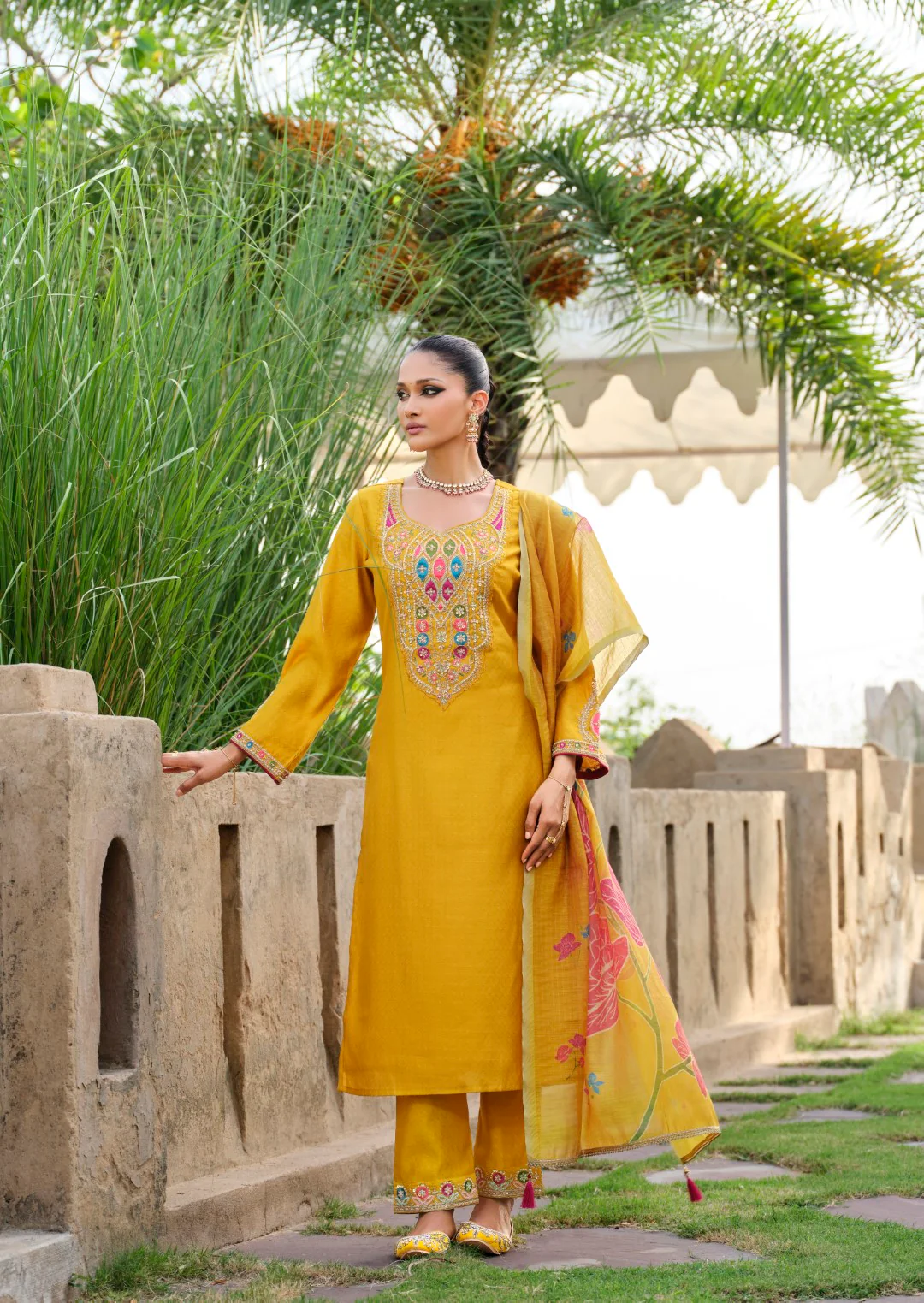 Karwat Amber Full Work Suit Set - Image 4