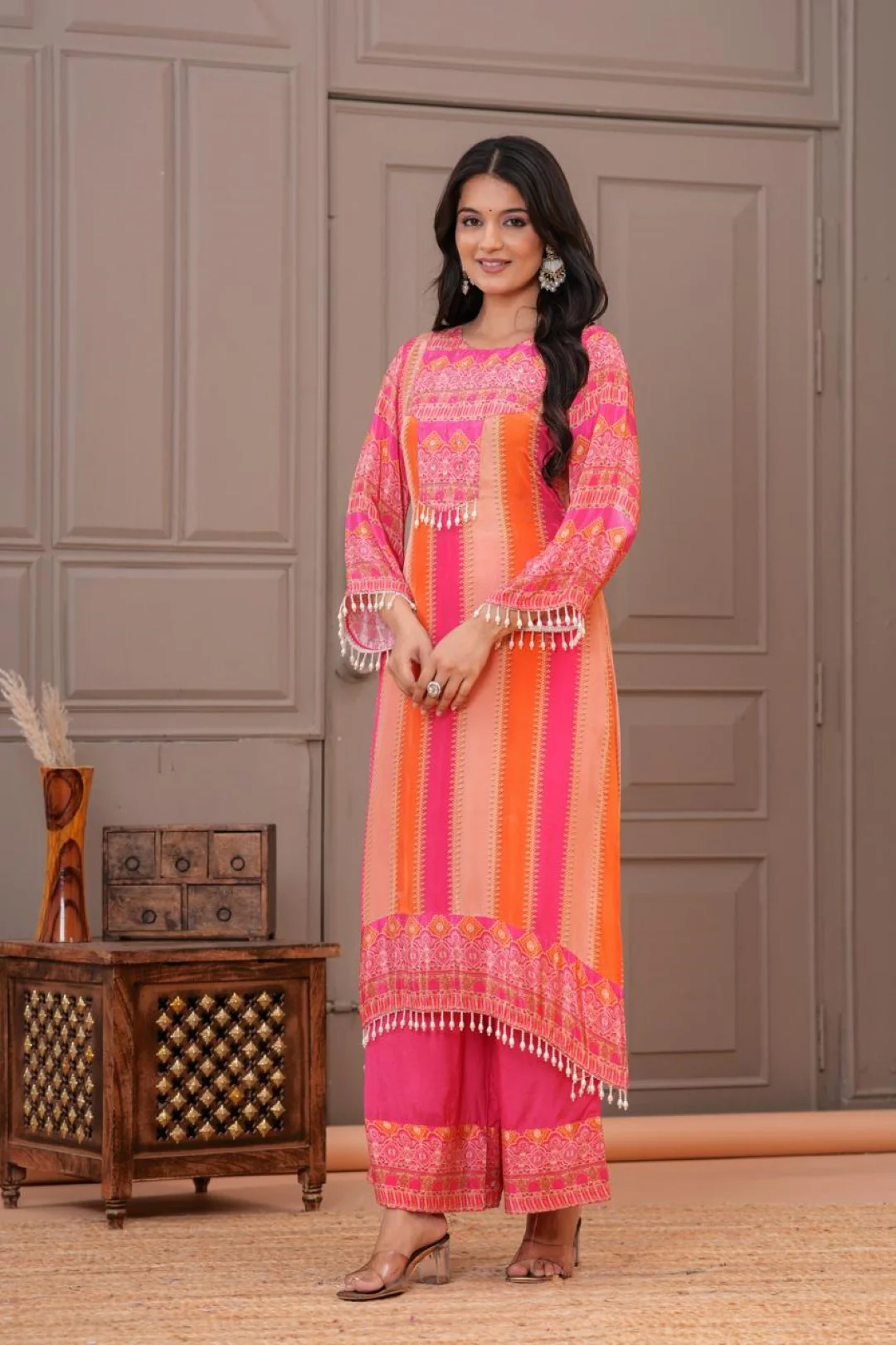 Jayti Candy Work Printed Kurta Pant Set - Image 4
