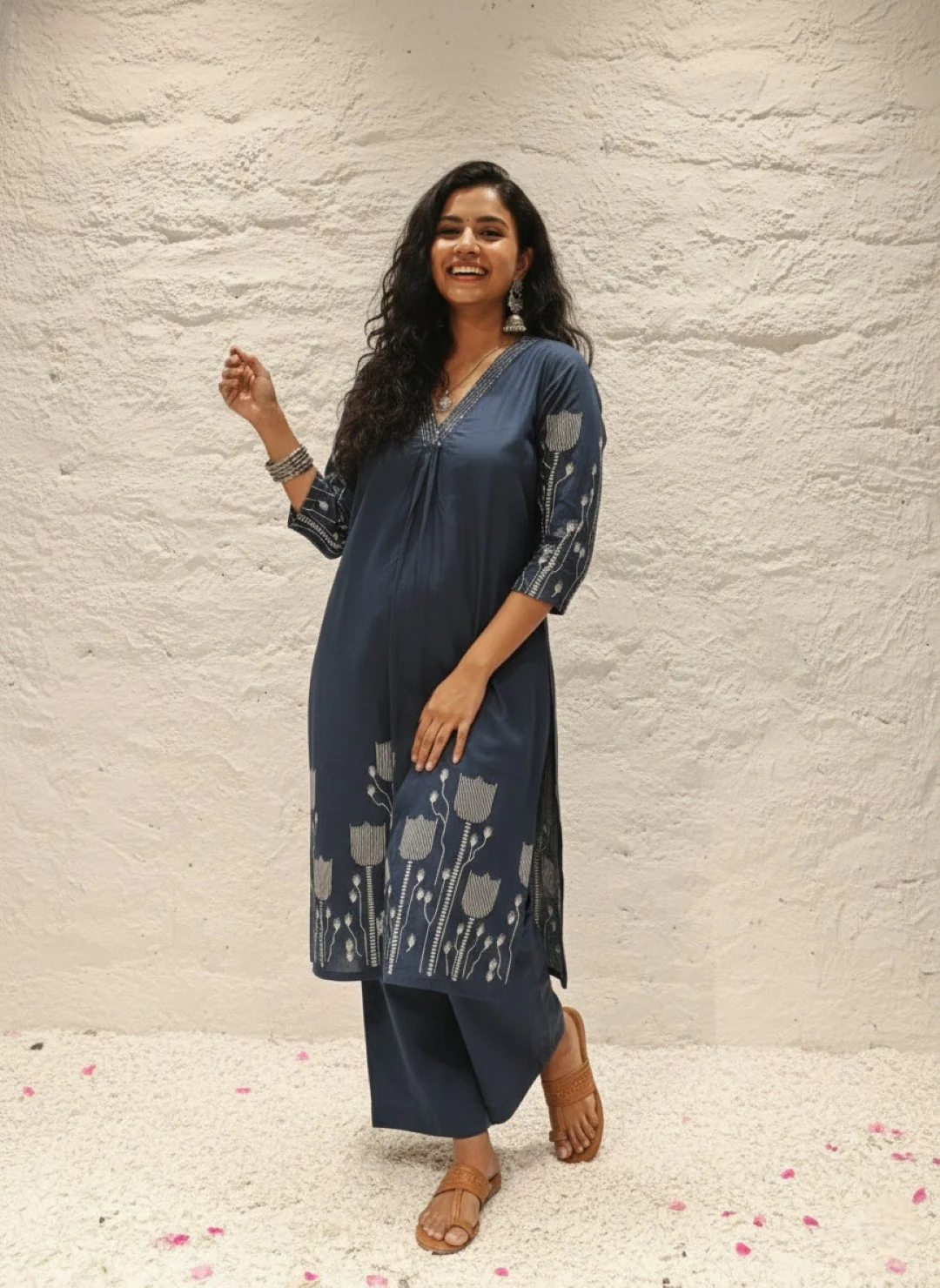 Krystle Navy Printed Kurta Pant Set - Image 3