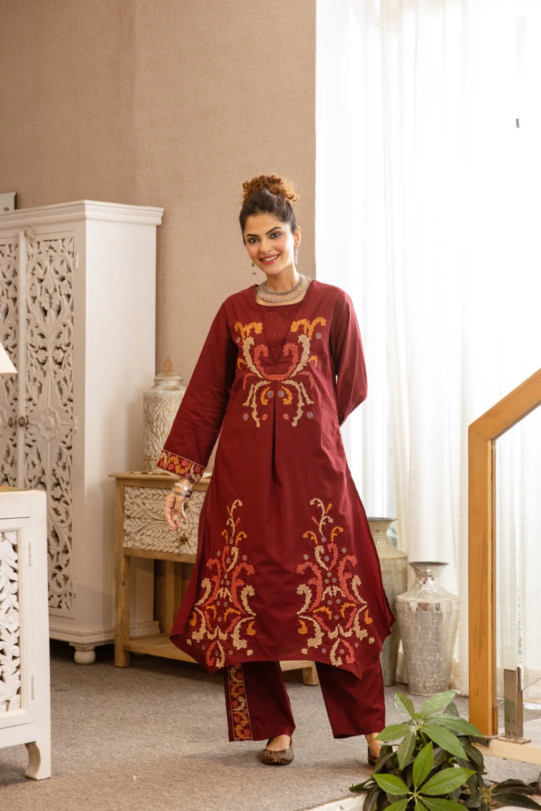 Karen merlot cotton kurta pant set - Image 7