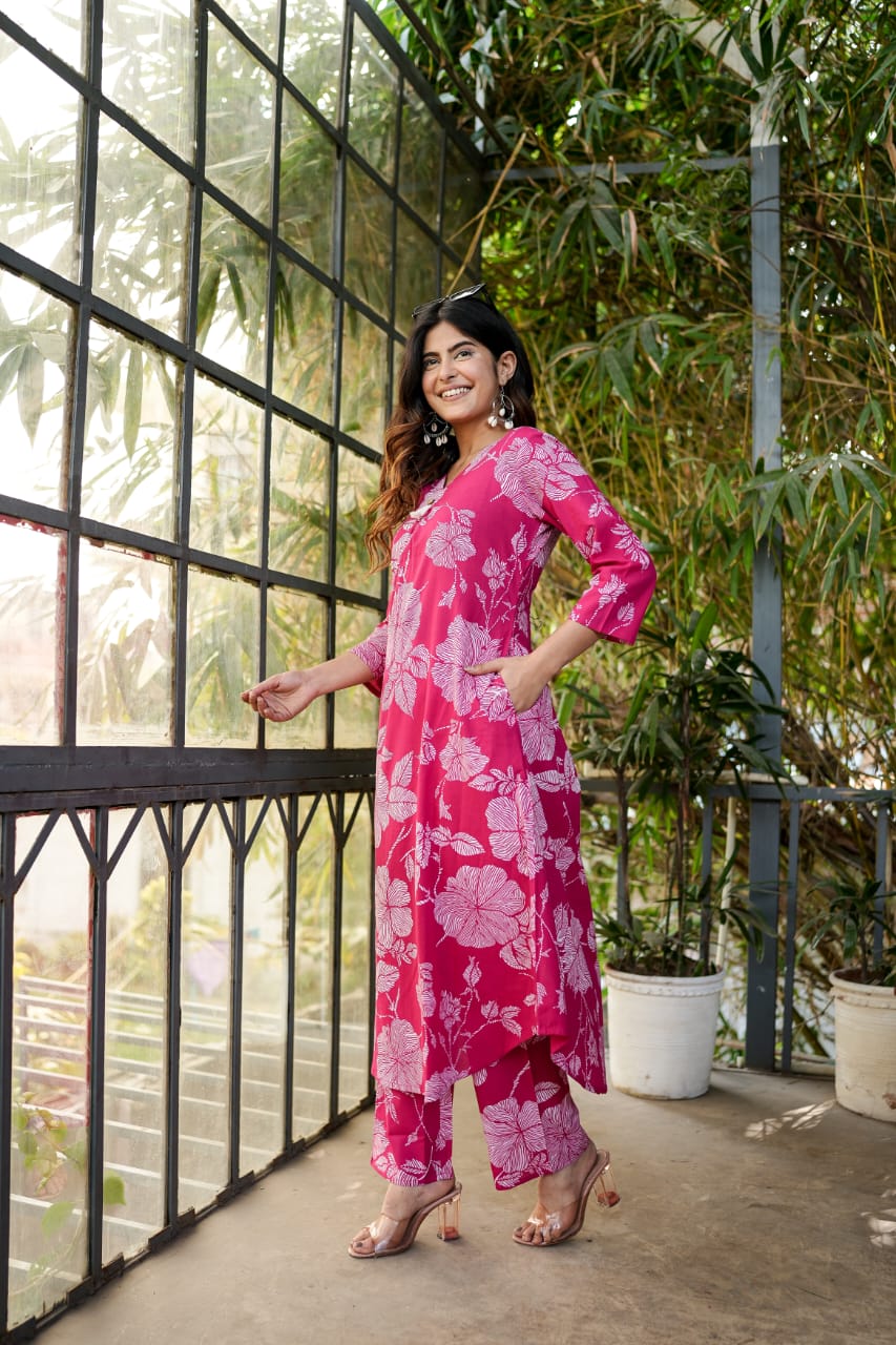 Iti Rose Printed Cotton Co-ord Set - Image 3