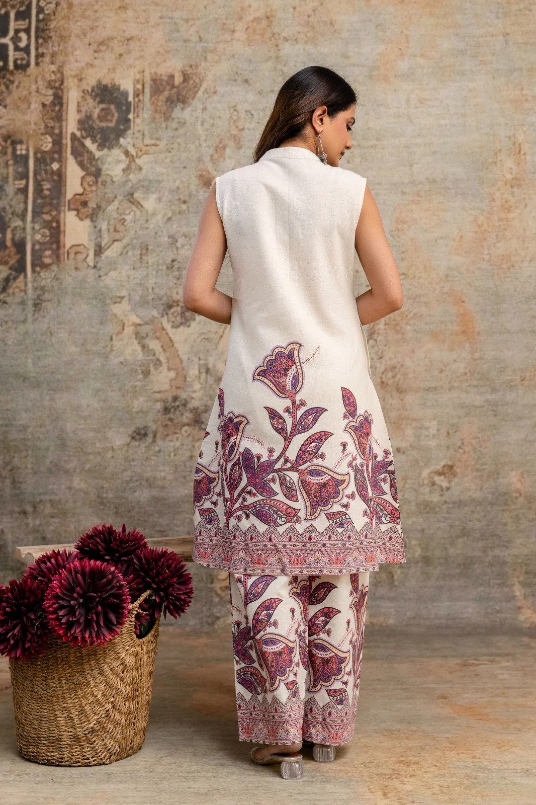 Hardik Dewdrop Cotton Kurta pants set - Image 3