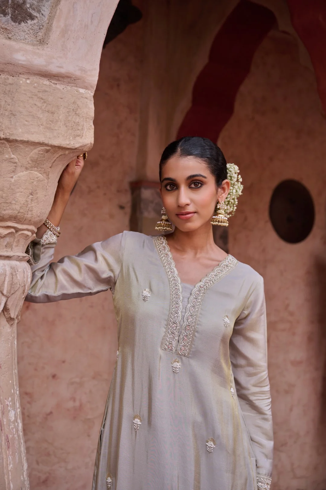 Gaurisha ash full work suit set - Image 5