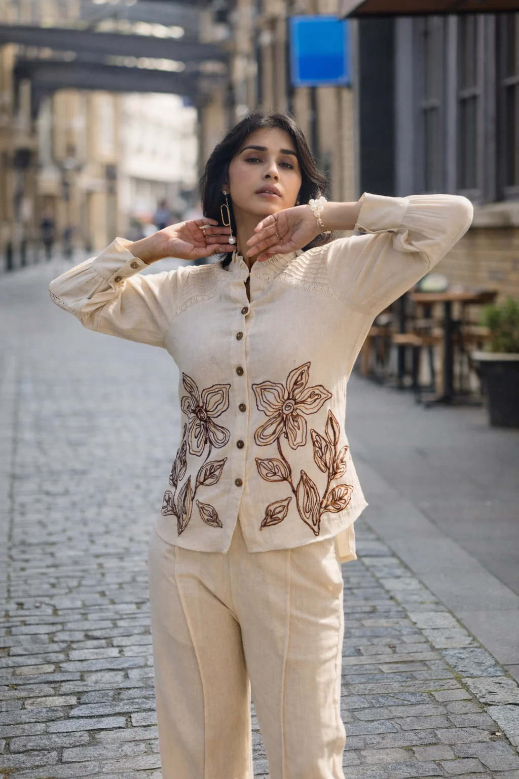 Wespret Pebble embroidery cotton co-ord set - Image 13