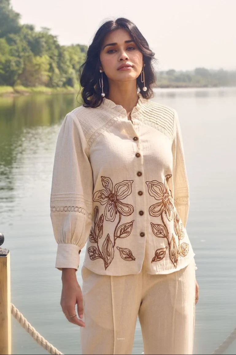 Wespret Pebble embroidery cotton co-ord set - Image 2