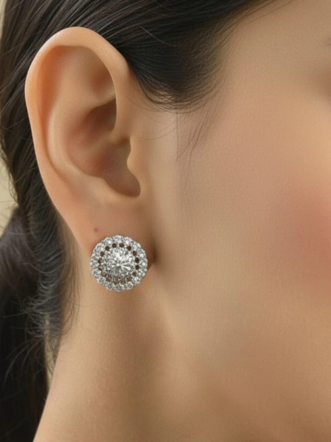 ANTAARA SUN DIAMOND EARINGS AND PENDANT SET - Image 5