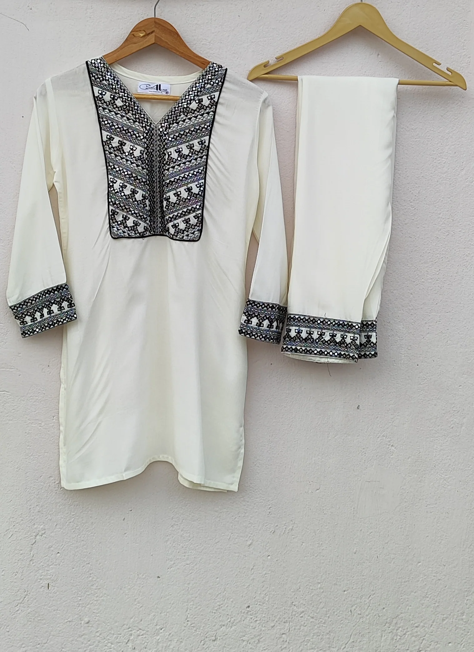 Leena Angel Mirror Work Co-ord Set - Image 17