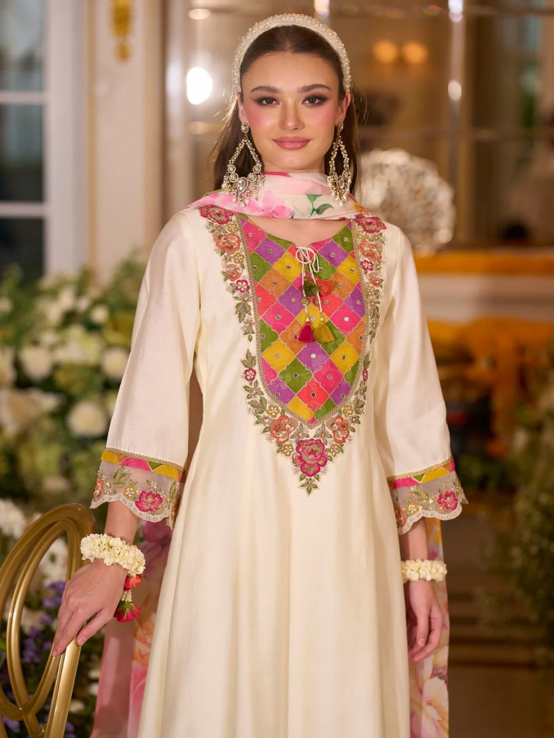 Nazia angel embroidery lawn suit set - Image 2