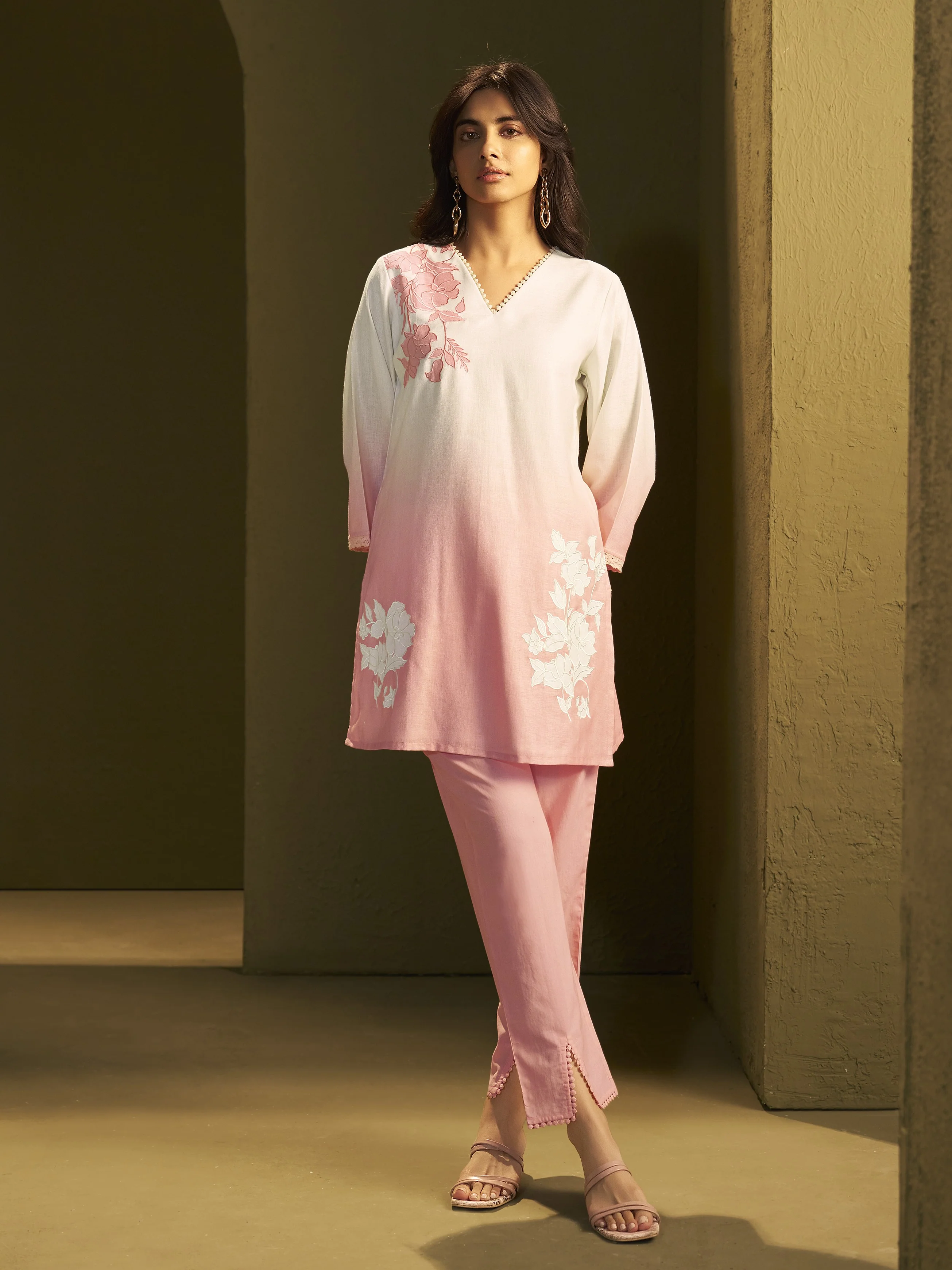 itrh softpink embroidery cotton co-ord set - Image 5
