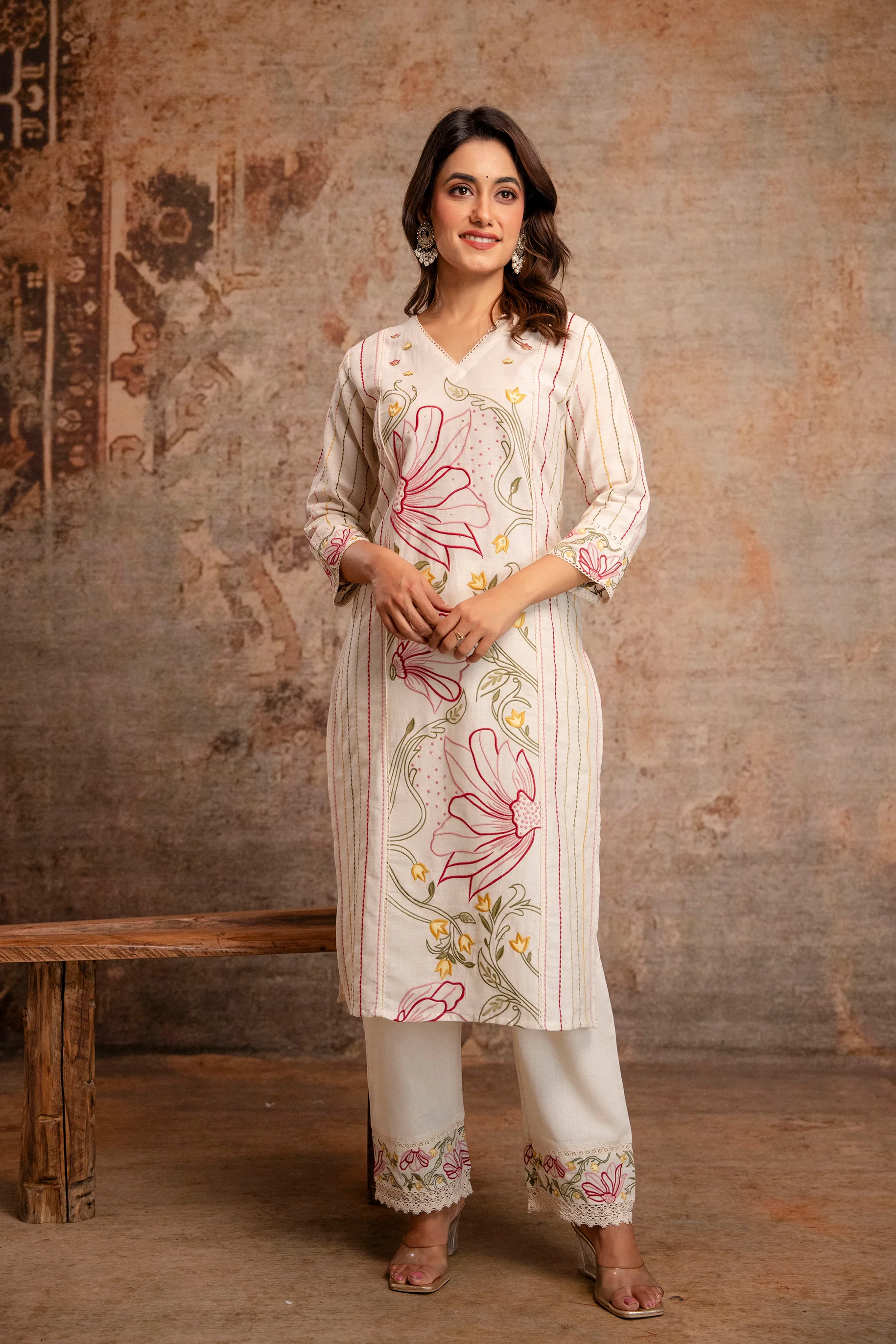 Viyona Flora Embroidered Kurta Pant Set - Image 6