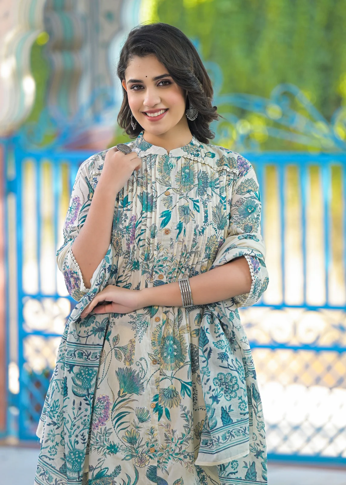 Vijul Lapis Floral Cotton Suit Set - Image 2