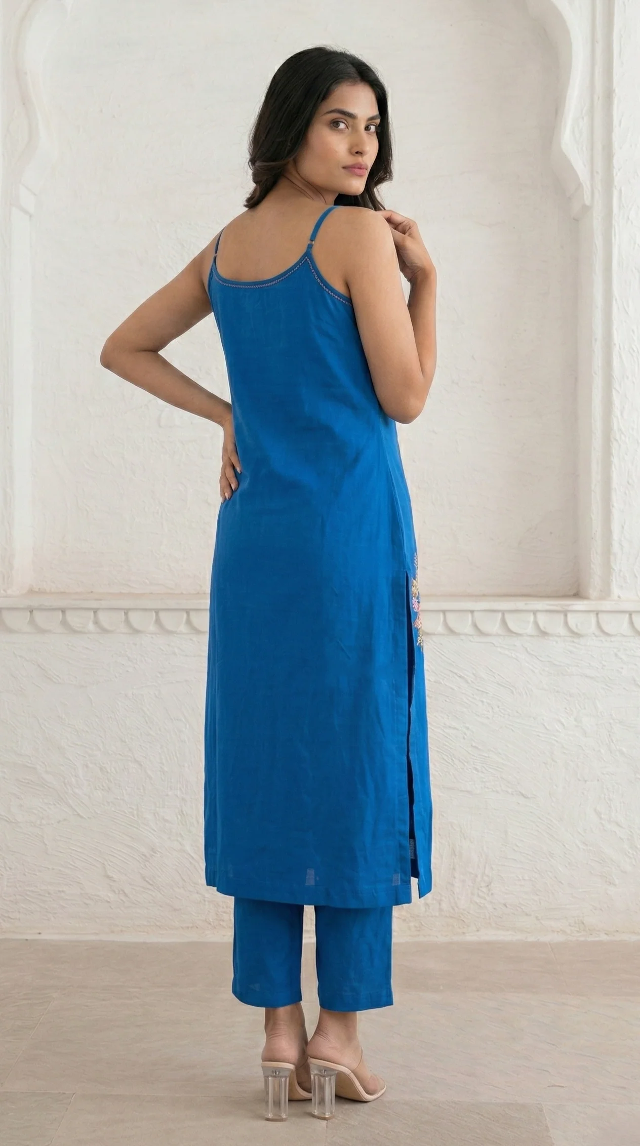 Mishka cobalt embroidery kurta pant set - Image 3