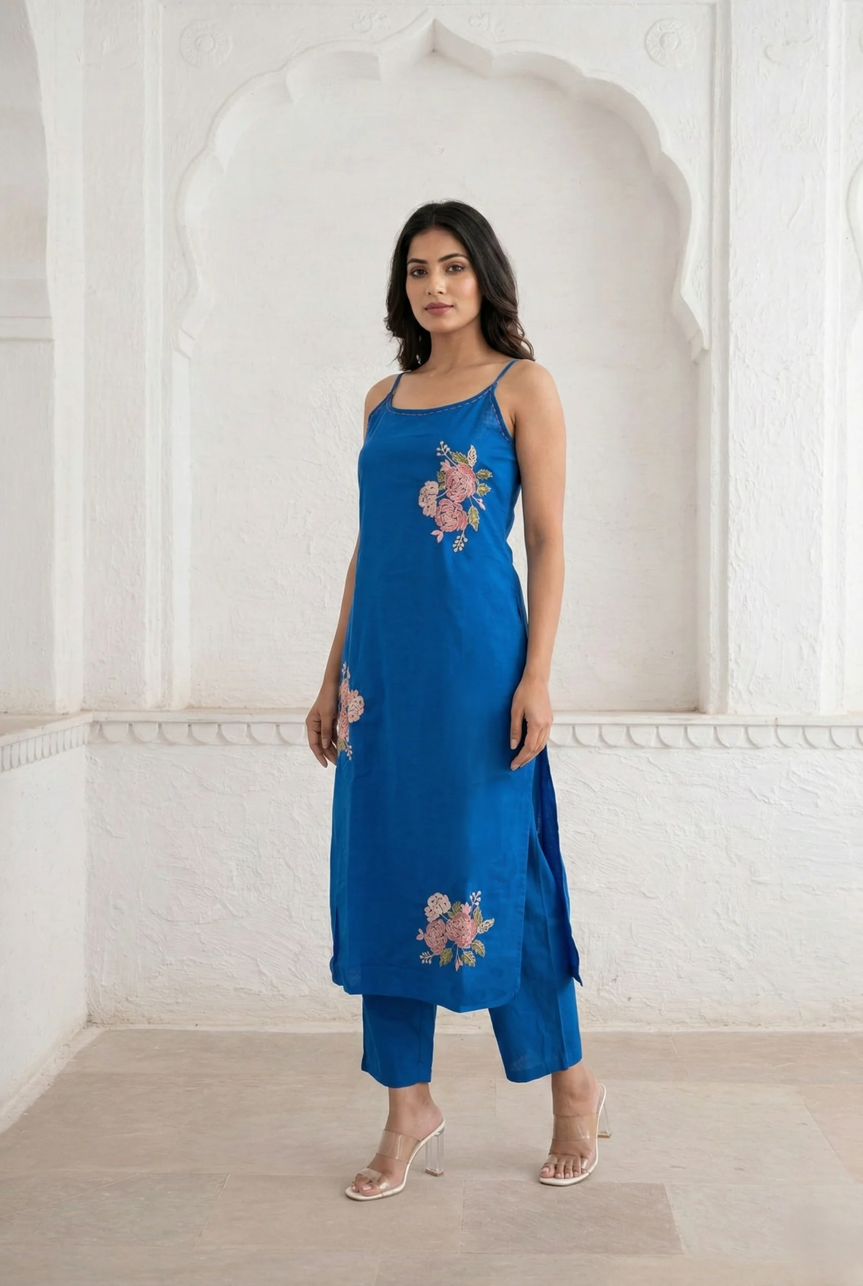 Mishka cobalt embroidery kurta pant set - Image 5