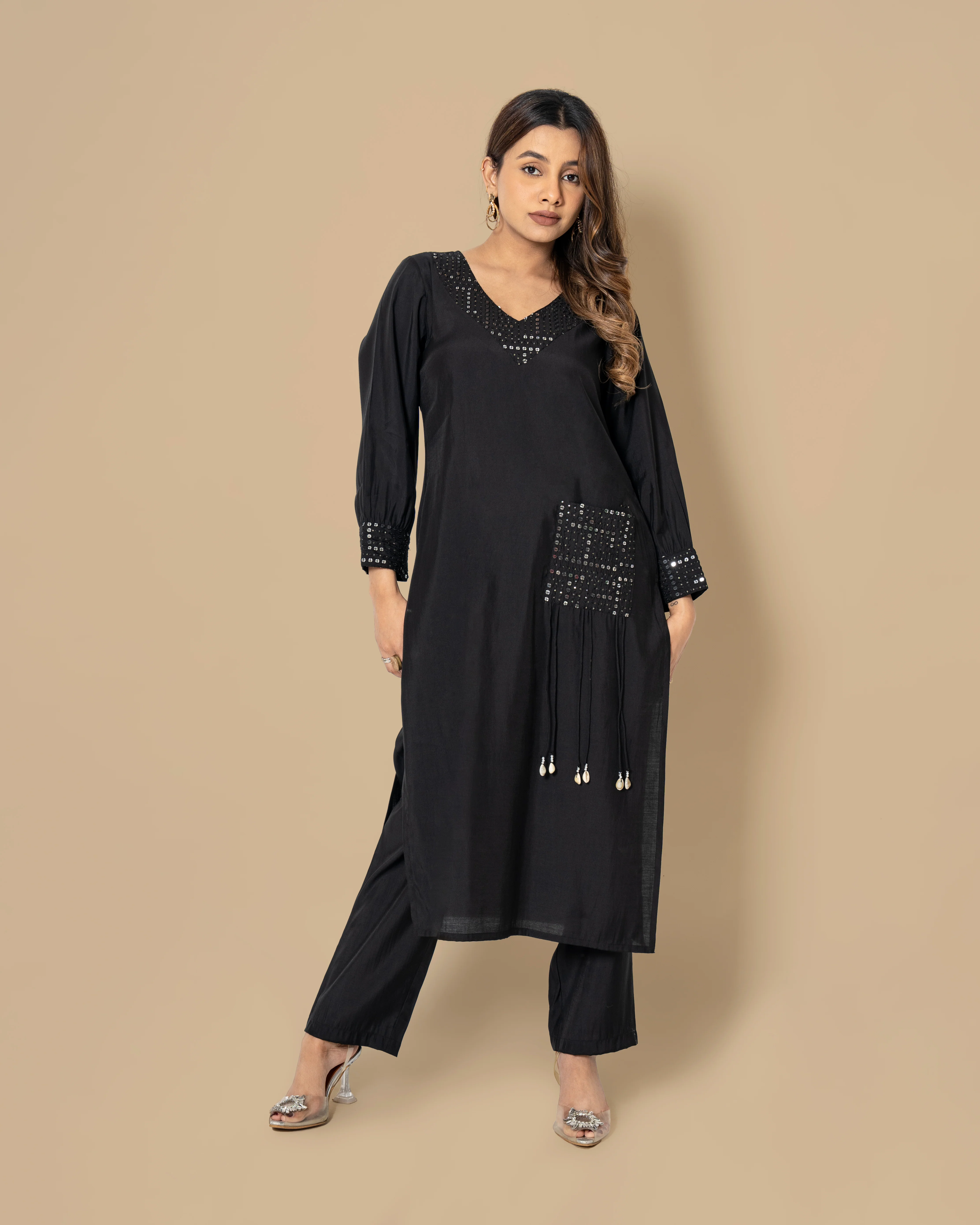 Naina Jade Work Kurta Pant Set - Image 8