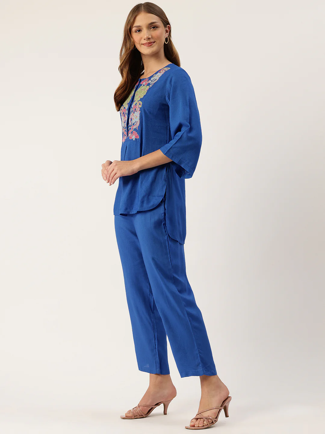 Raya Cyan Embroidered Co-ord Set - Image 2