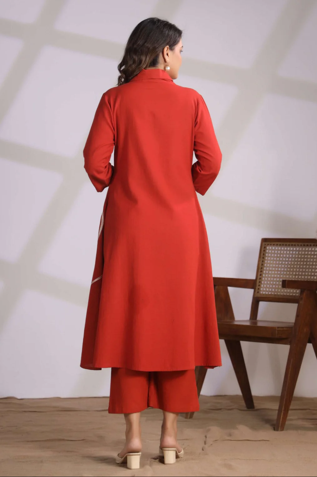 Chhavi Coral Embroidered Kurta Pant Set - Image 3