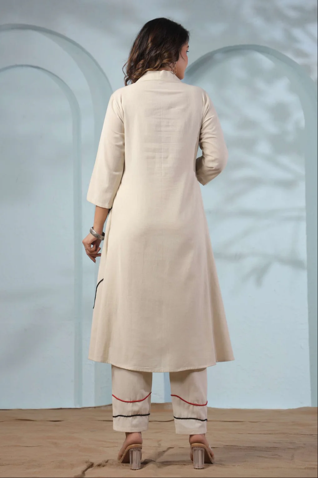Sargi faces embroidery cotton kurta pant set - Image 3