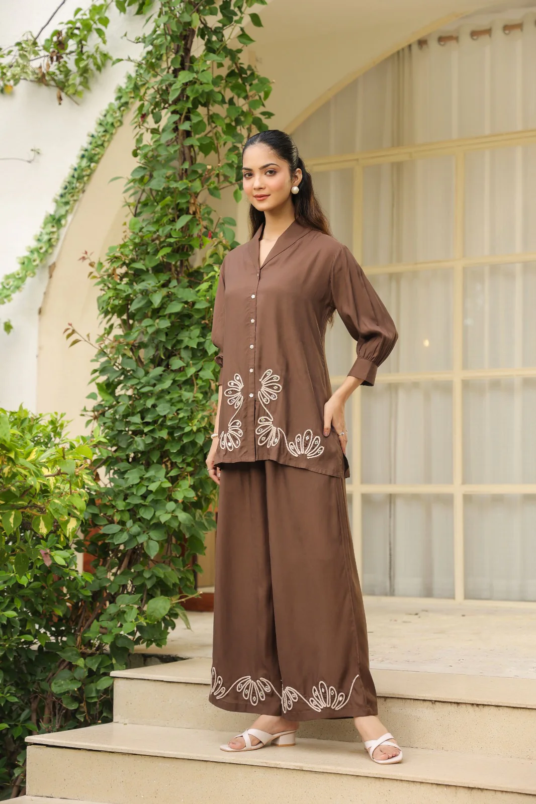 Sargi coffee embroidery cotton co-ord set - Image 5