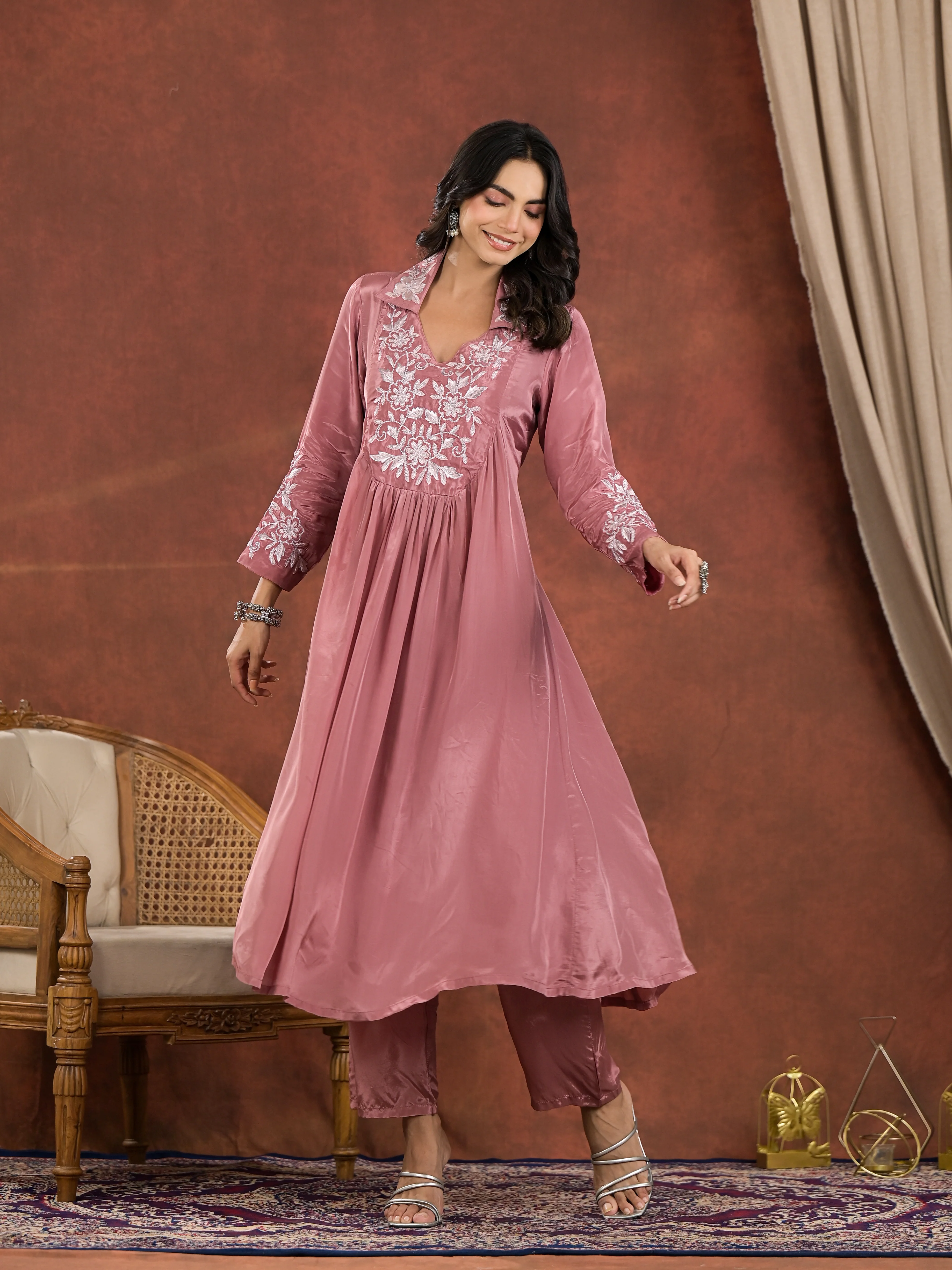 Chanda Rose Embroidery Premium Kurta Pant Set - Image 5