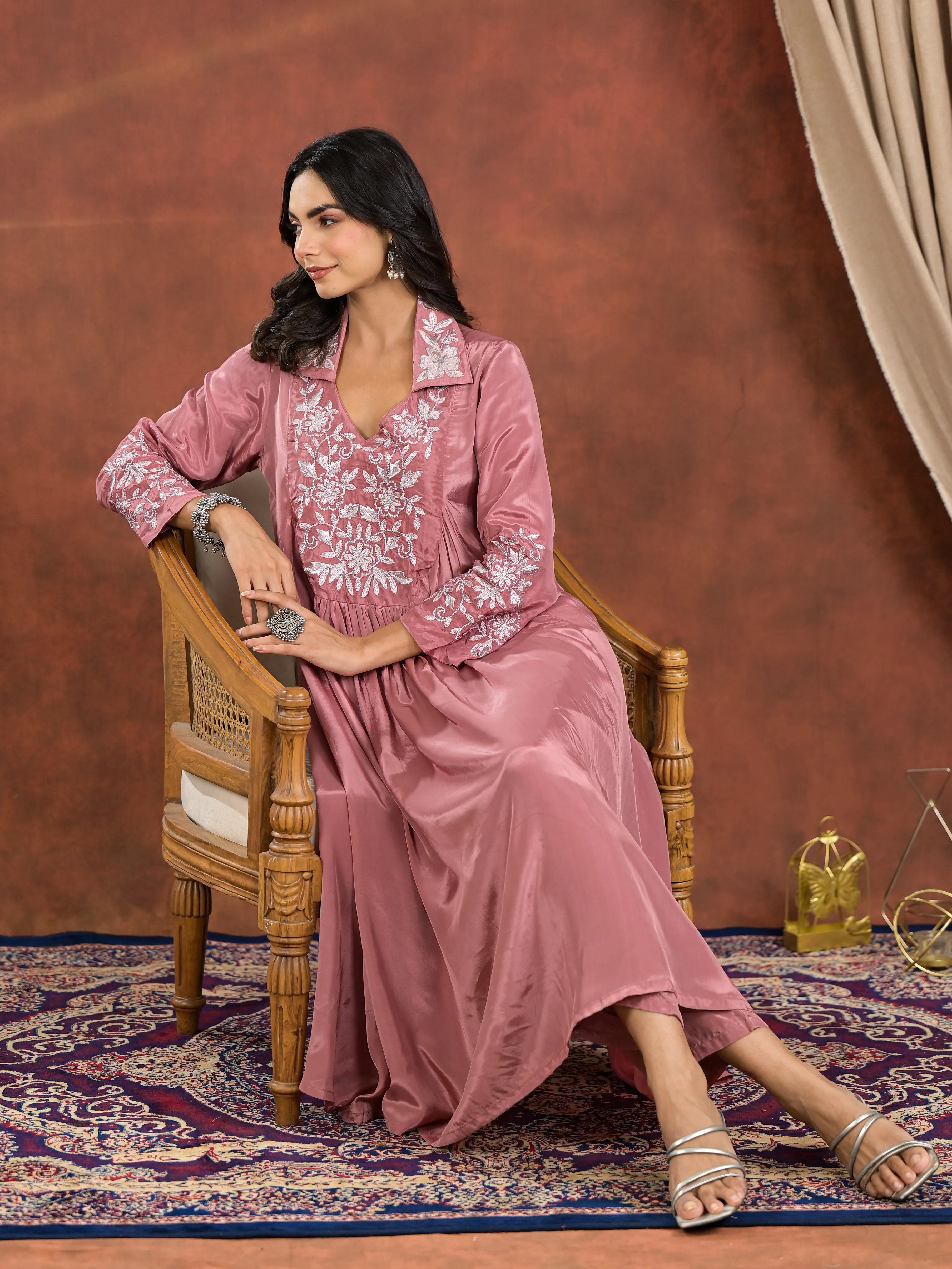 Chanda Rose Embroidery Premium Kurta Pant Set - Image 8