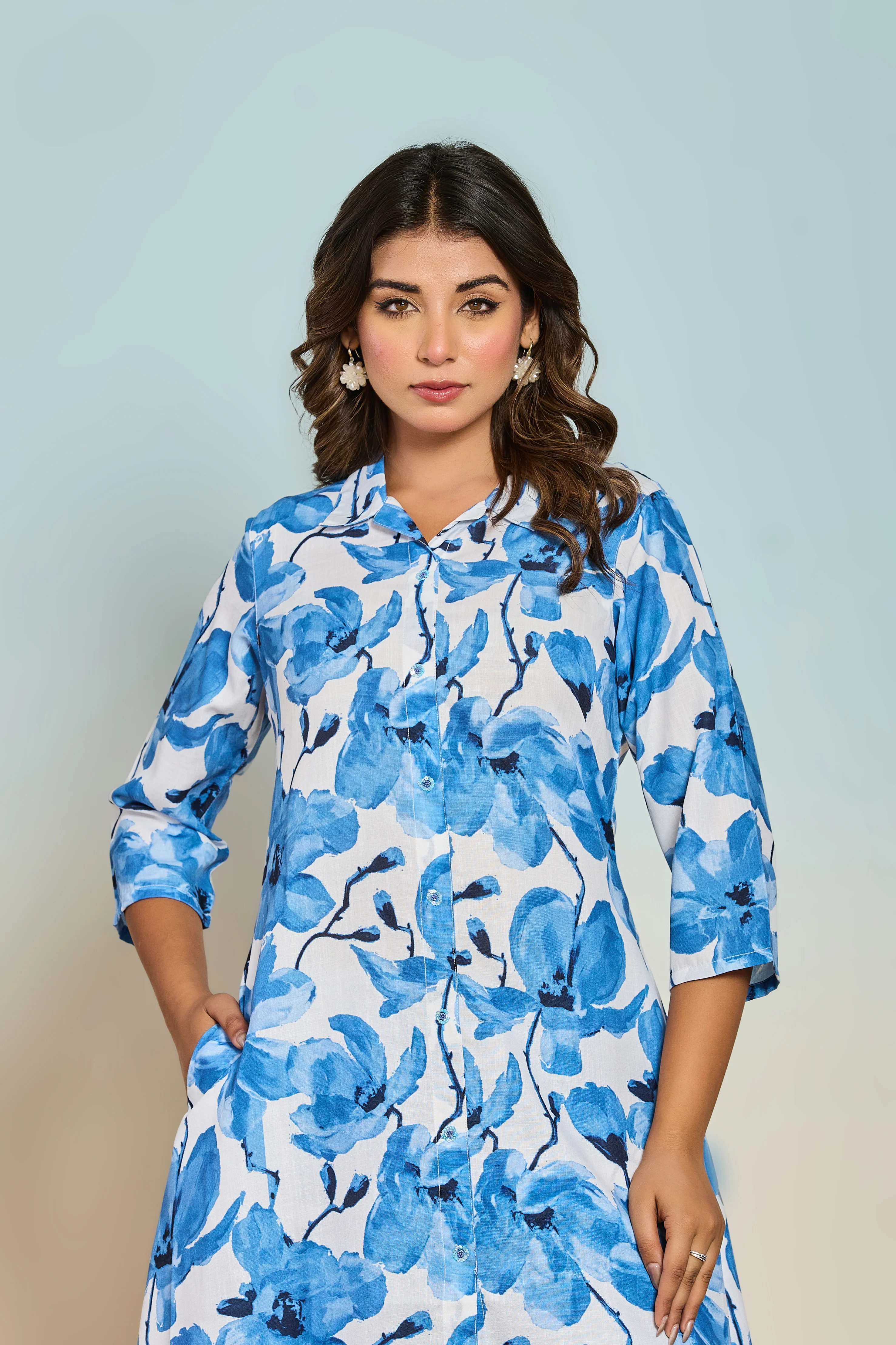 Elixir Azure linen kurta pant set - Image 2