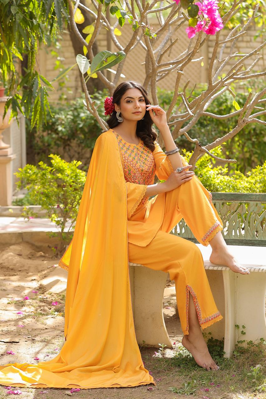 Jeena Sunflower Cotton Suit Set - Image 3