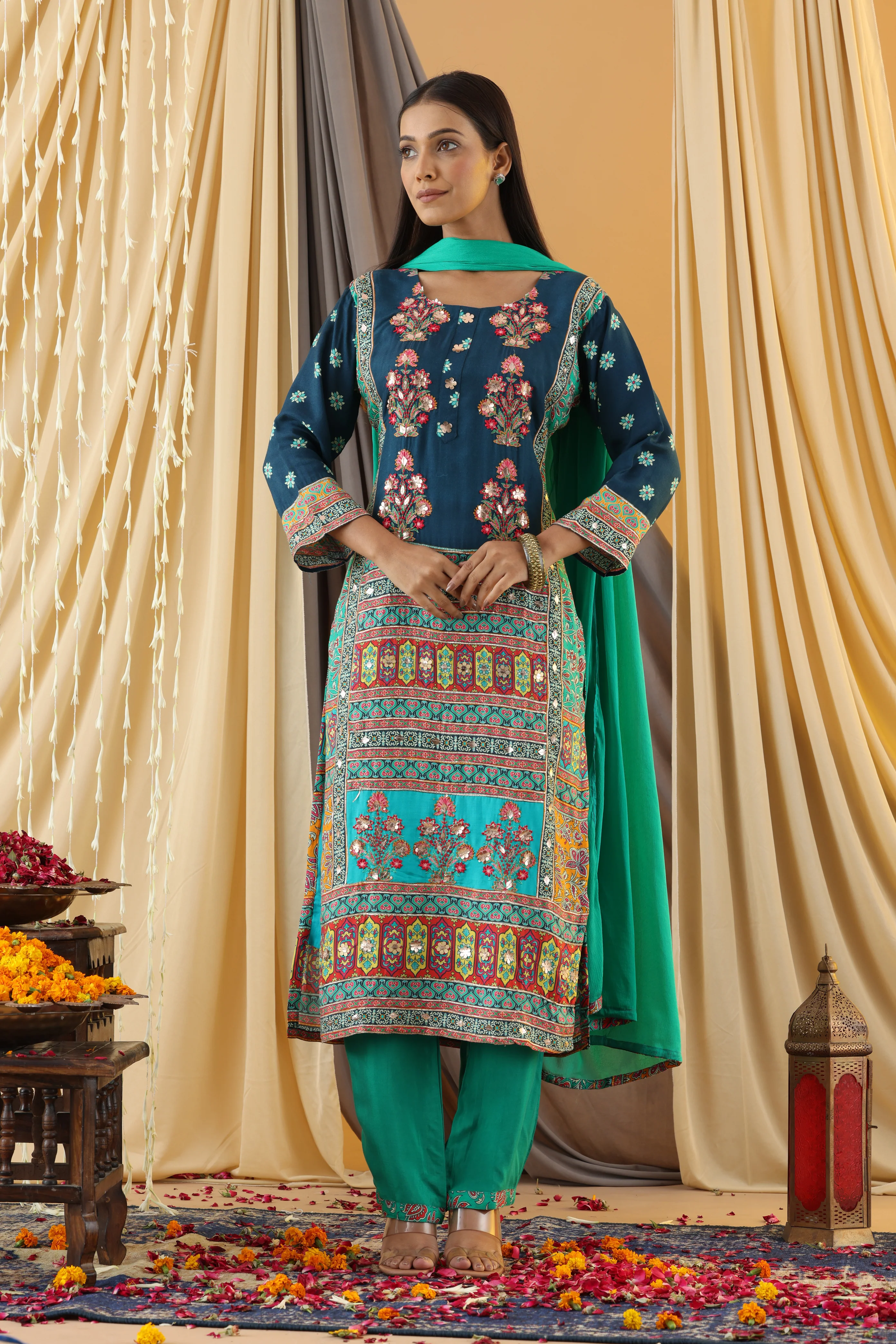 WAHIBA KARACHI Indigo FULL WORK SUIT SET - Image 4