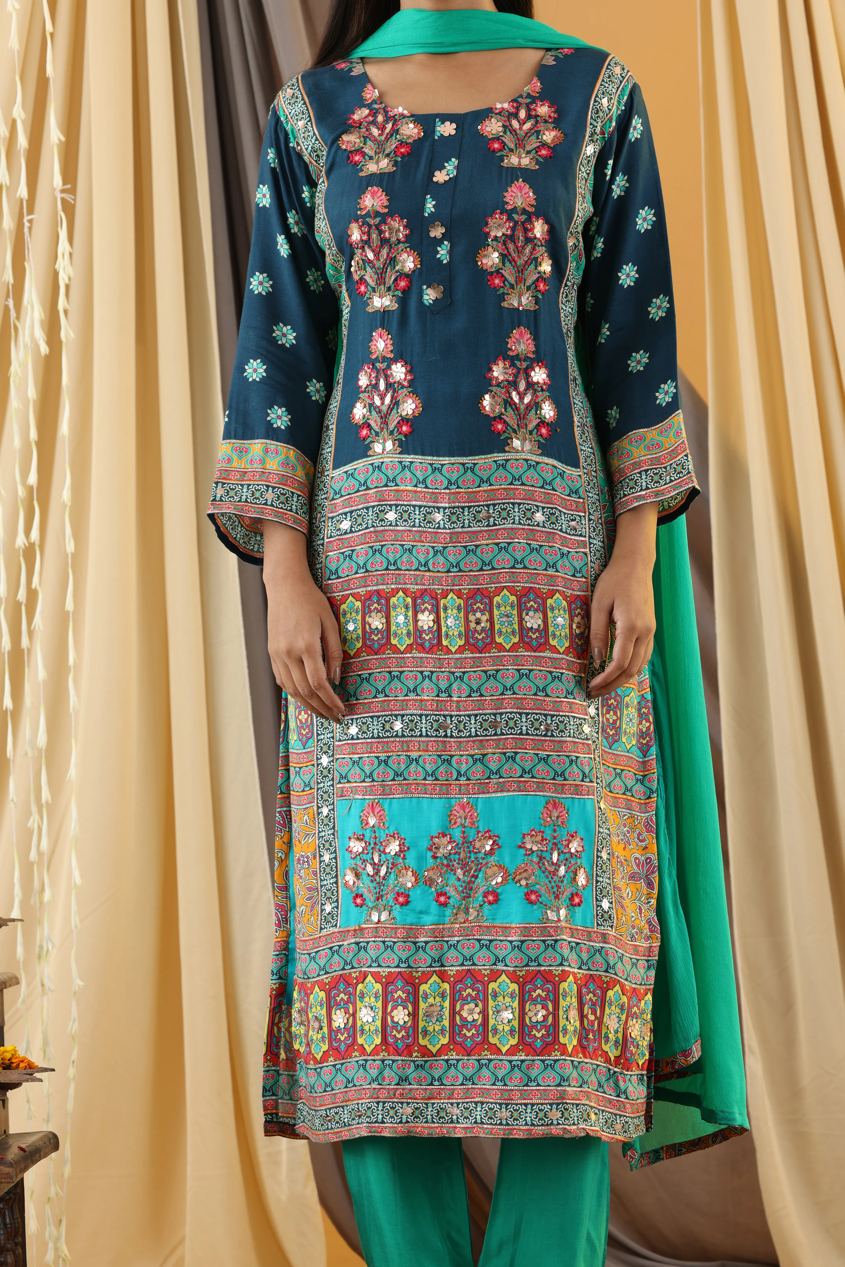 WAHIBA KARACHI Indigo FULL WORK SUIT SET - Image 7