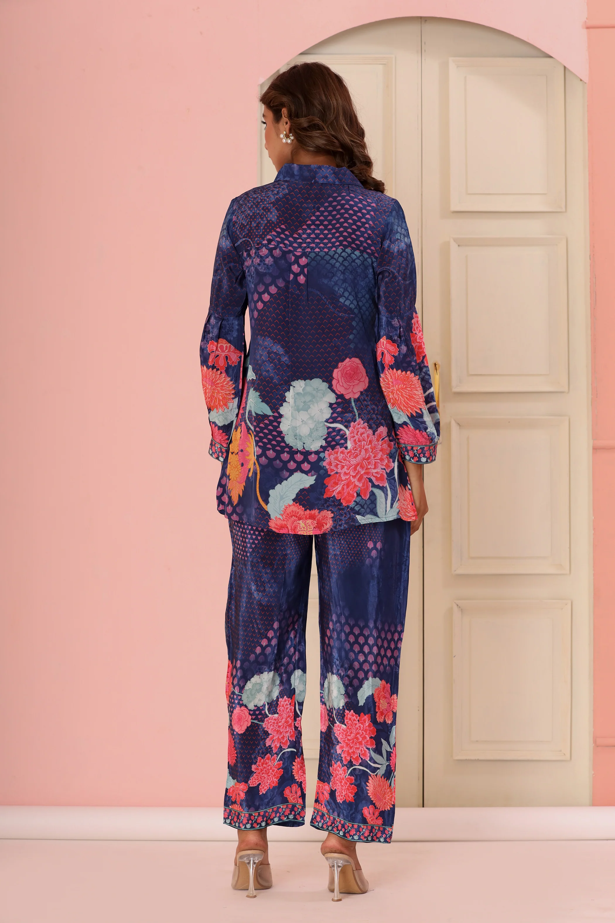 Dhwani Indigo Digital Print Pure Crepe Premium Co-ord Set - Image 4