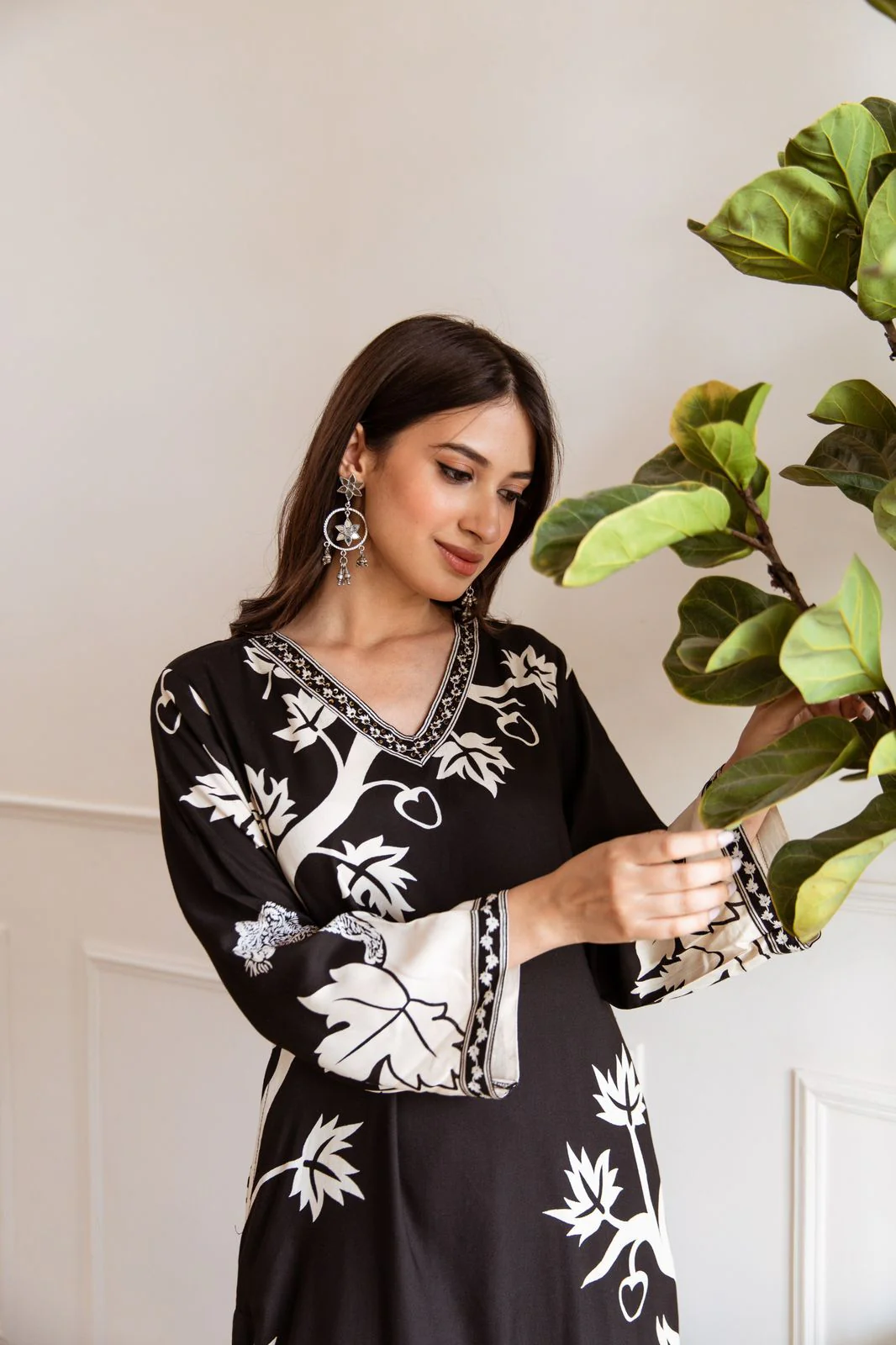 Jagdeep Swish Printed Kurta Pant Set - Image 5