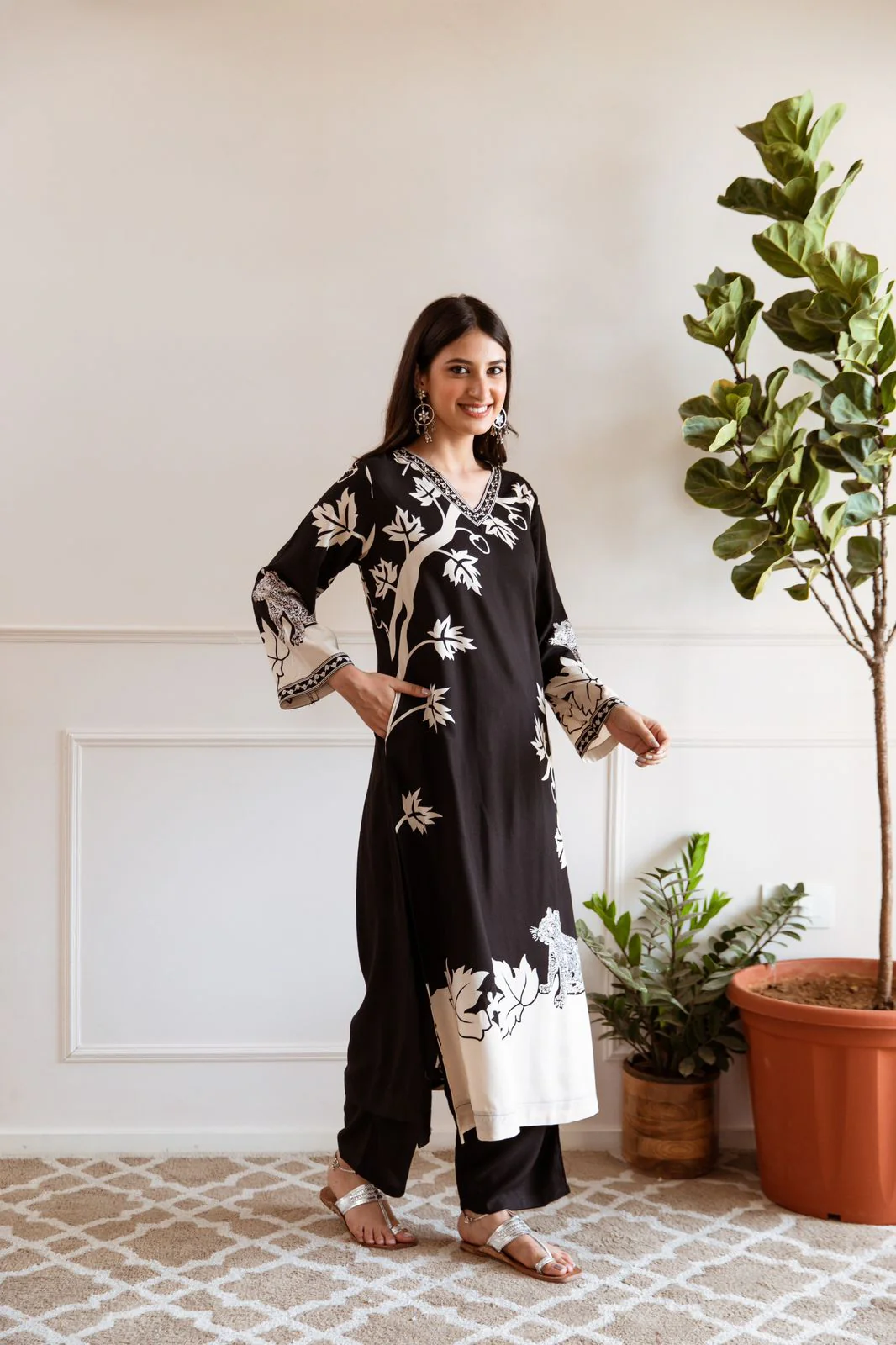 Jagdeep Swish Printed Kurta Pant Set - Image 6