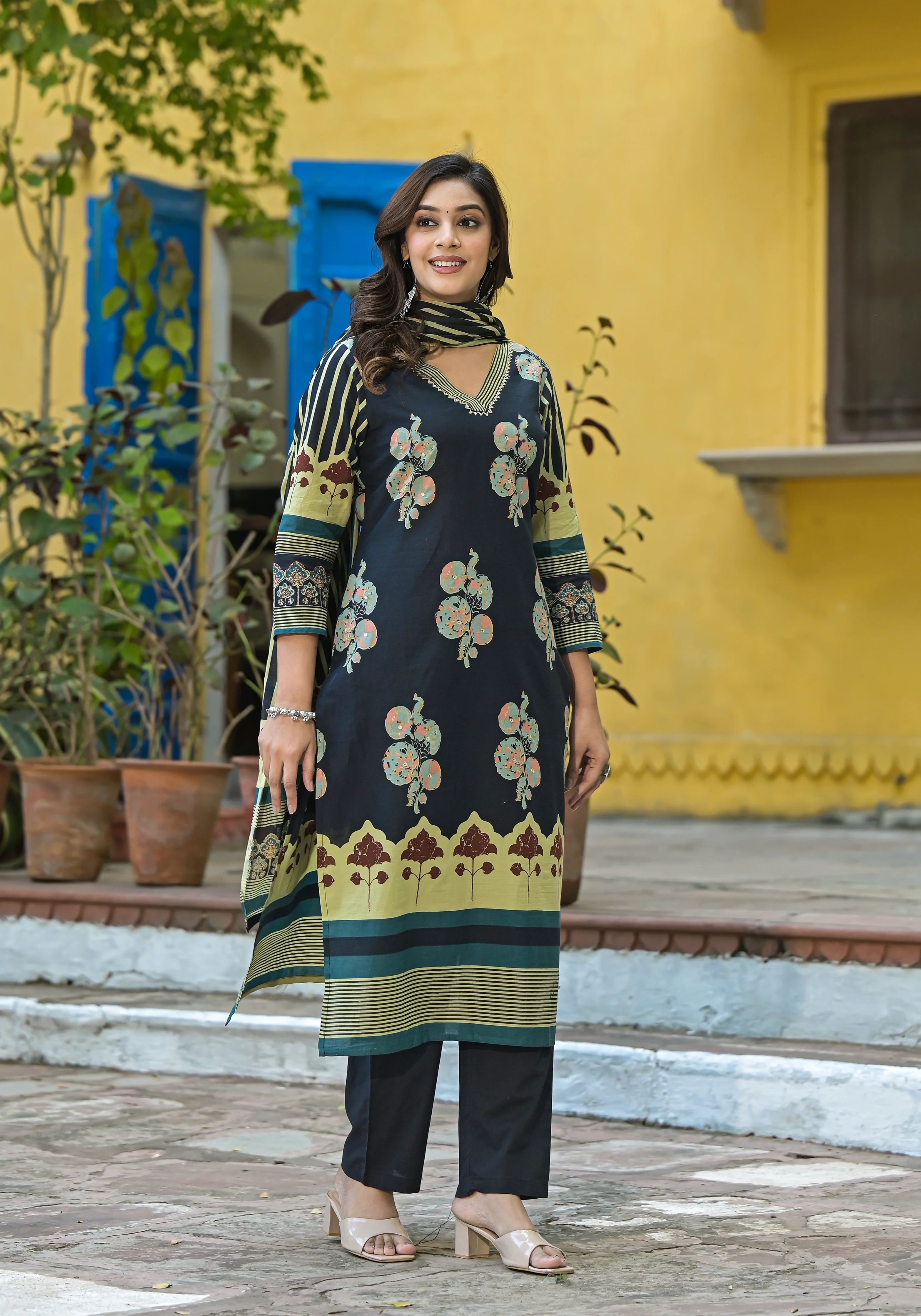 Sahila Prussian Cotton Suit Set - Image 4