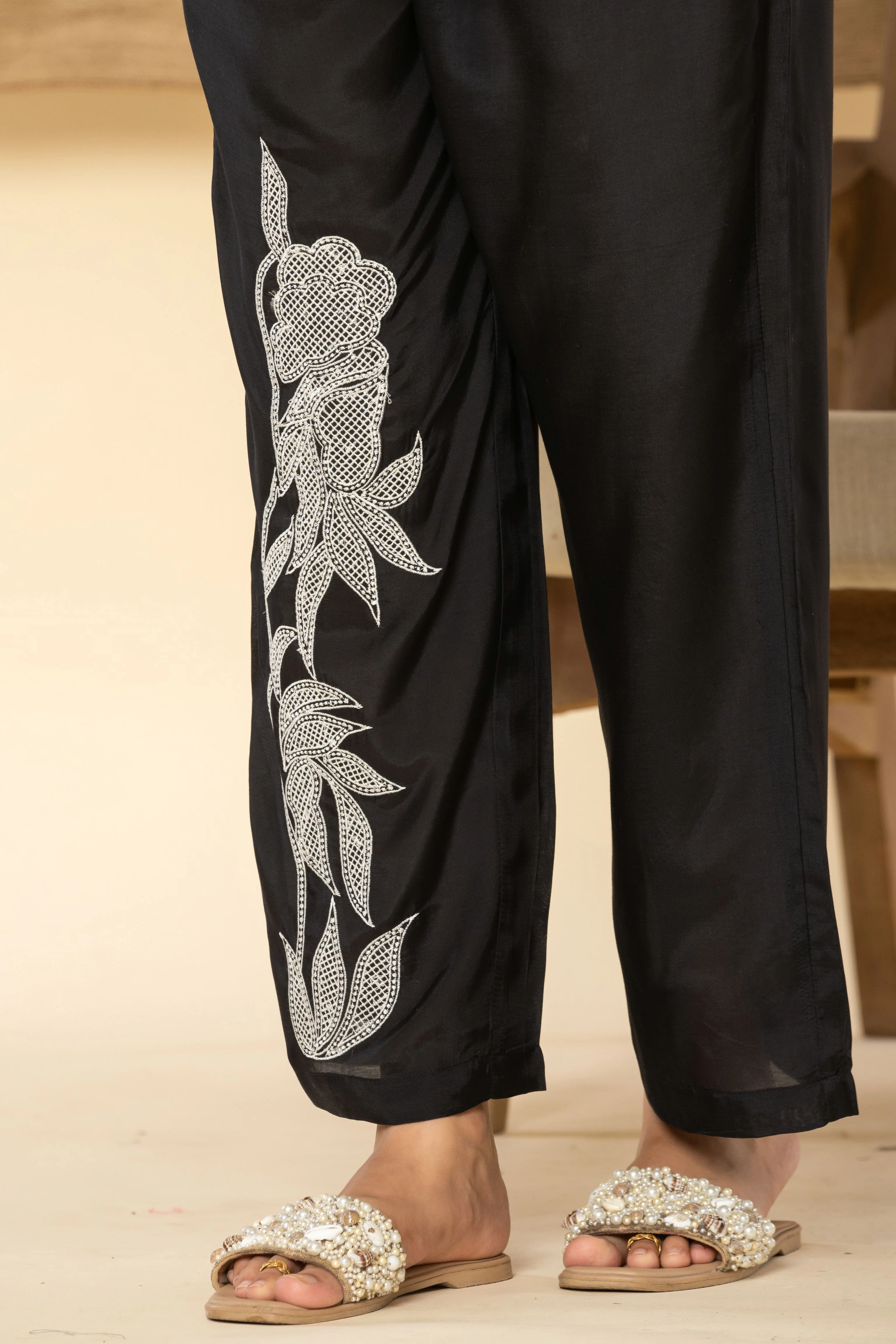Bodhi Onyx Embroidery Muslin Co-ord Set - Image 20