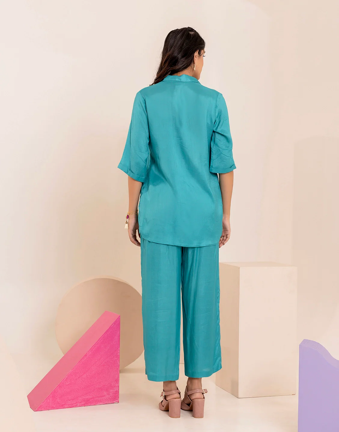 Iti Cyan Embroidery Cotton Co-ord Set - Image 3