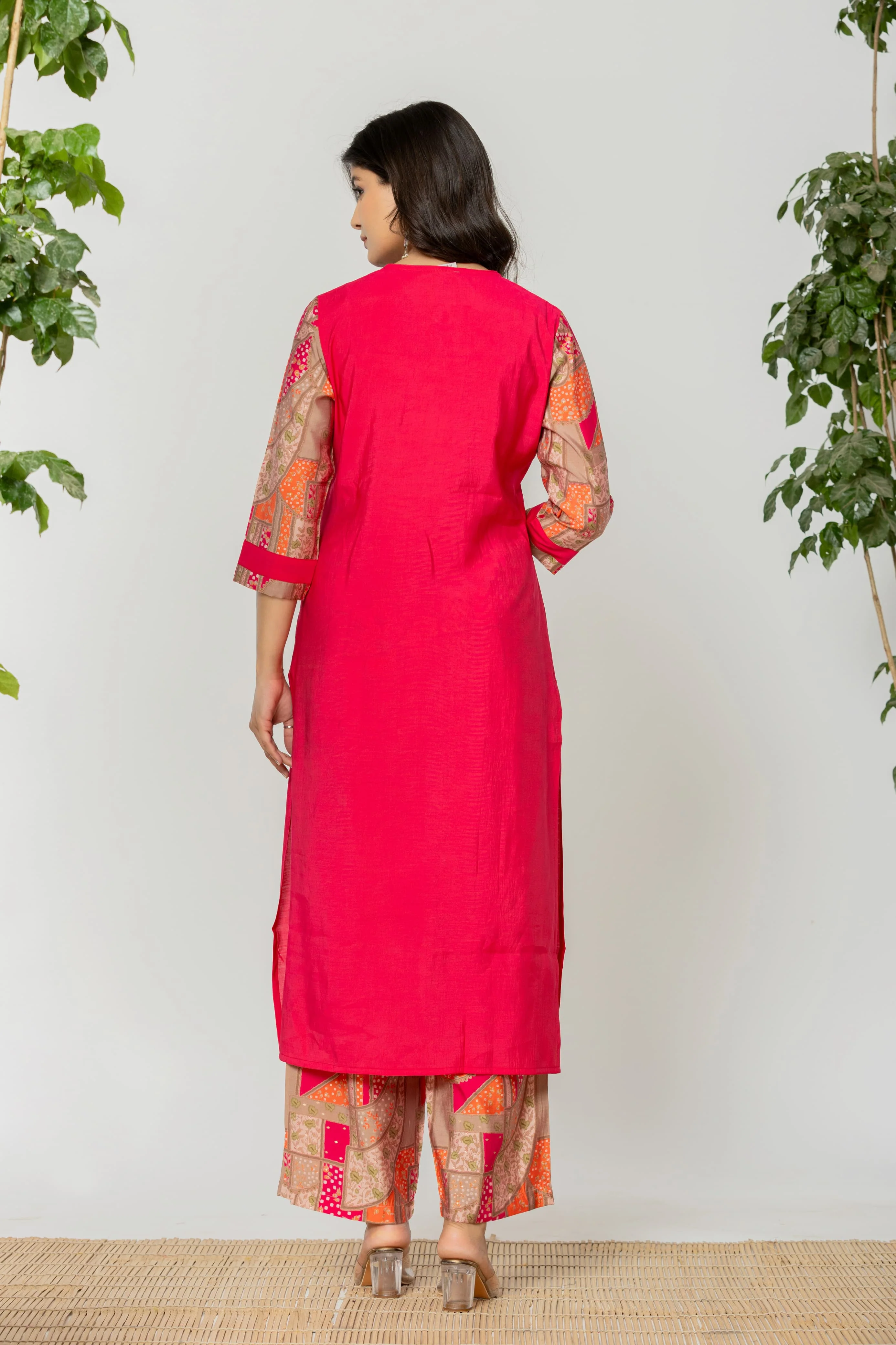 SNEHA FUSCHIA KURTA PANT SET - Image 3