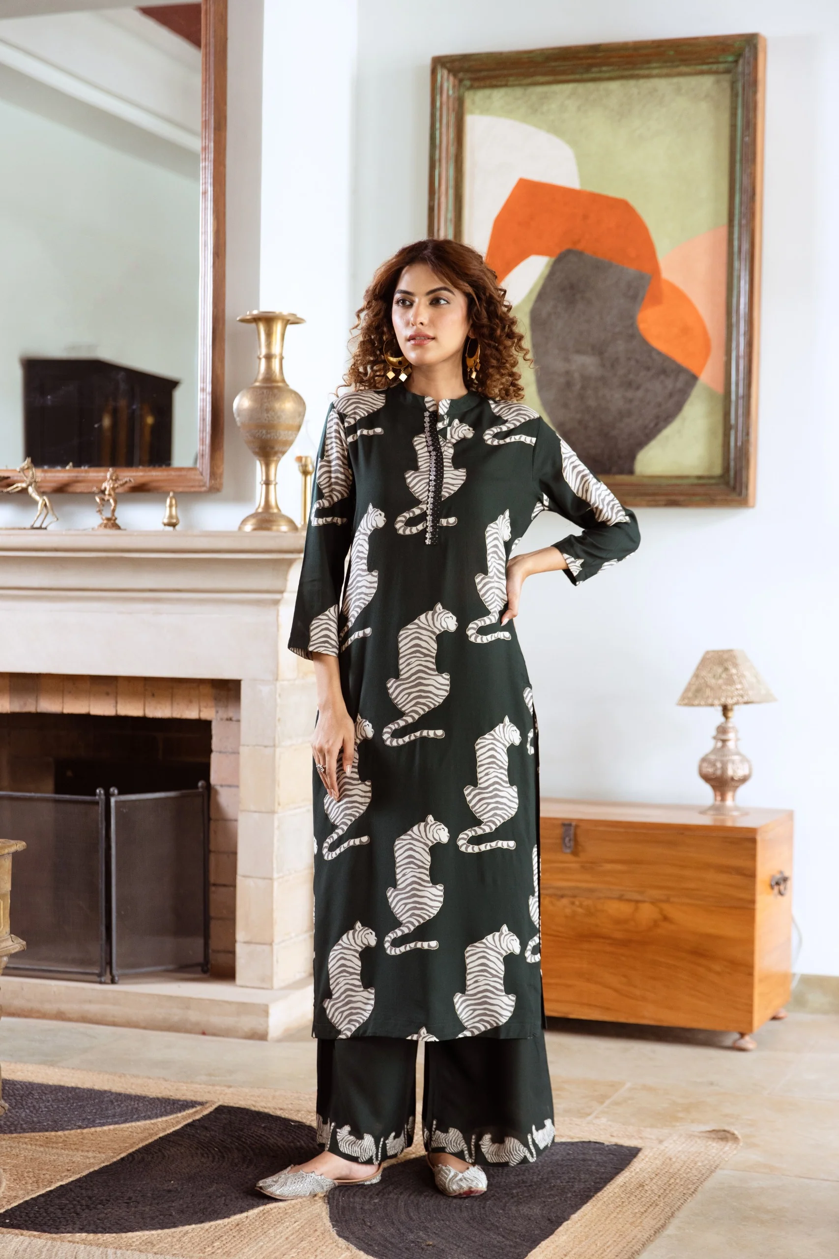 Aruna Pine Tiger Kurta Pant Set - Image 3