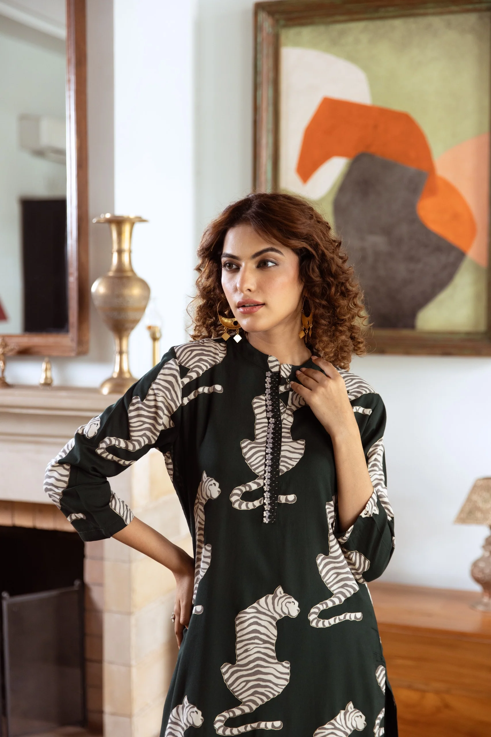 Aruna Pine Tiger Kurta Pant Set - Image 4