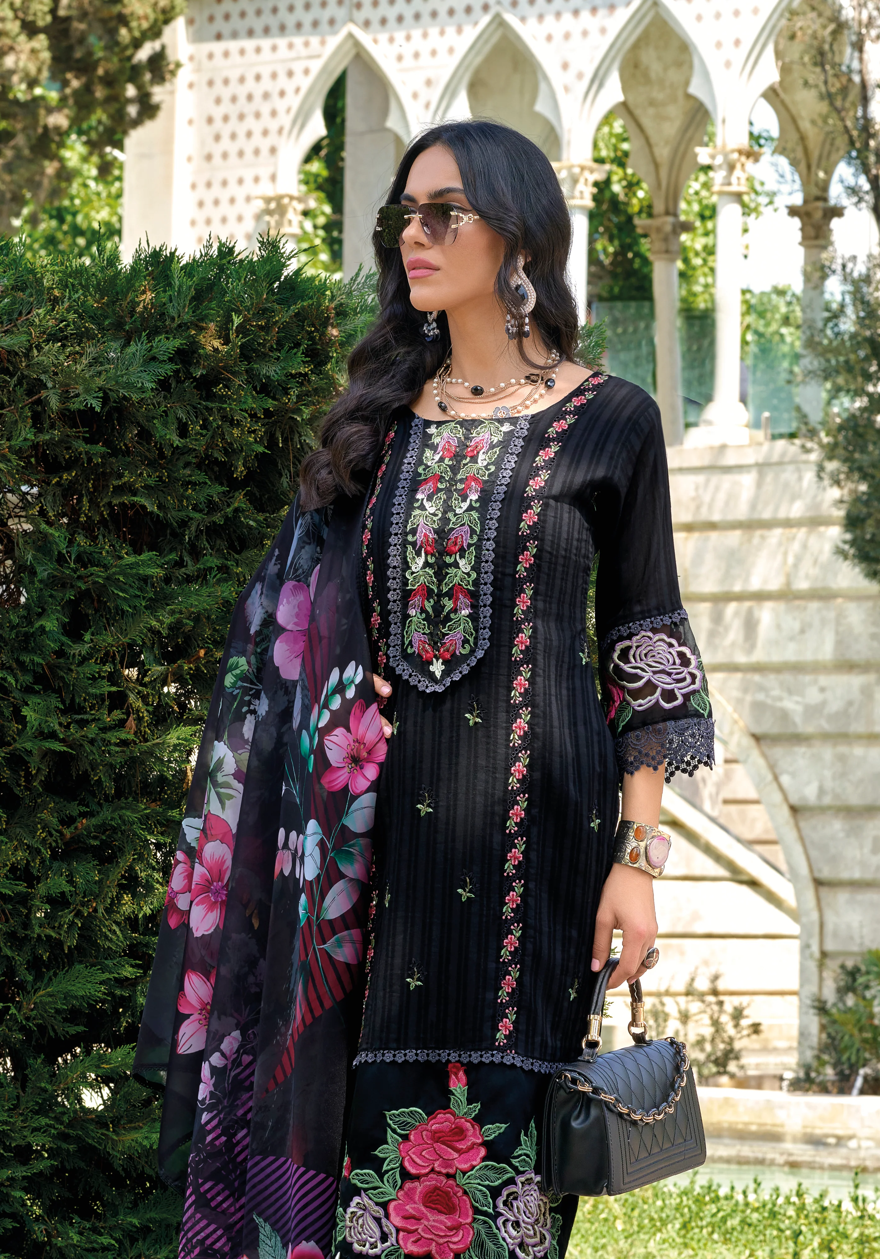 JASHAN ONYX FULL HEAVY EMBROIDERY SUIT SET - Image 2